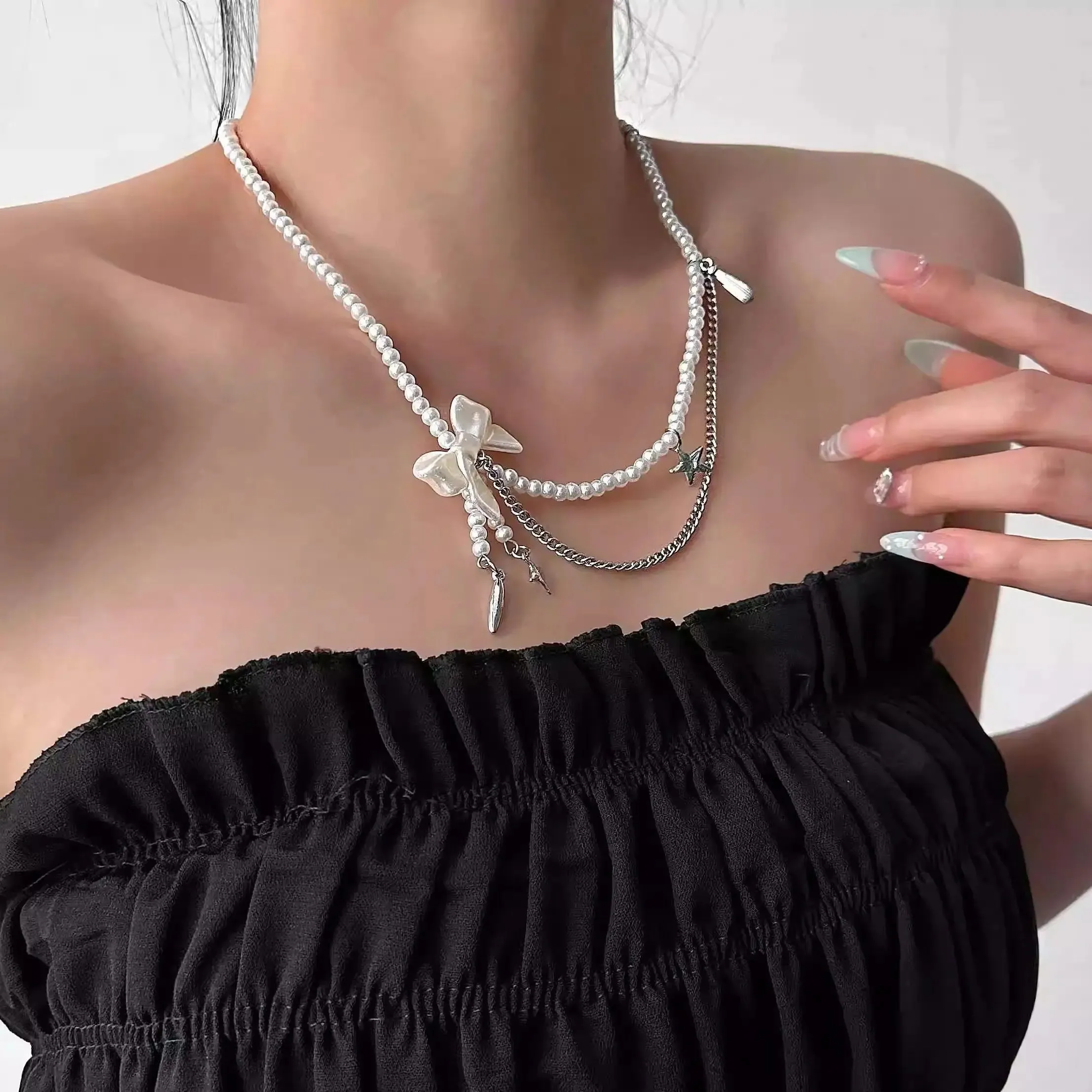 MAYTRENDS  -  Bow Knot White Bead String Imitation Pearl Double-layer Strap Necklace Collarbone Chain