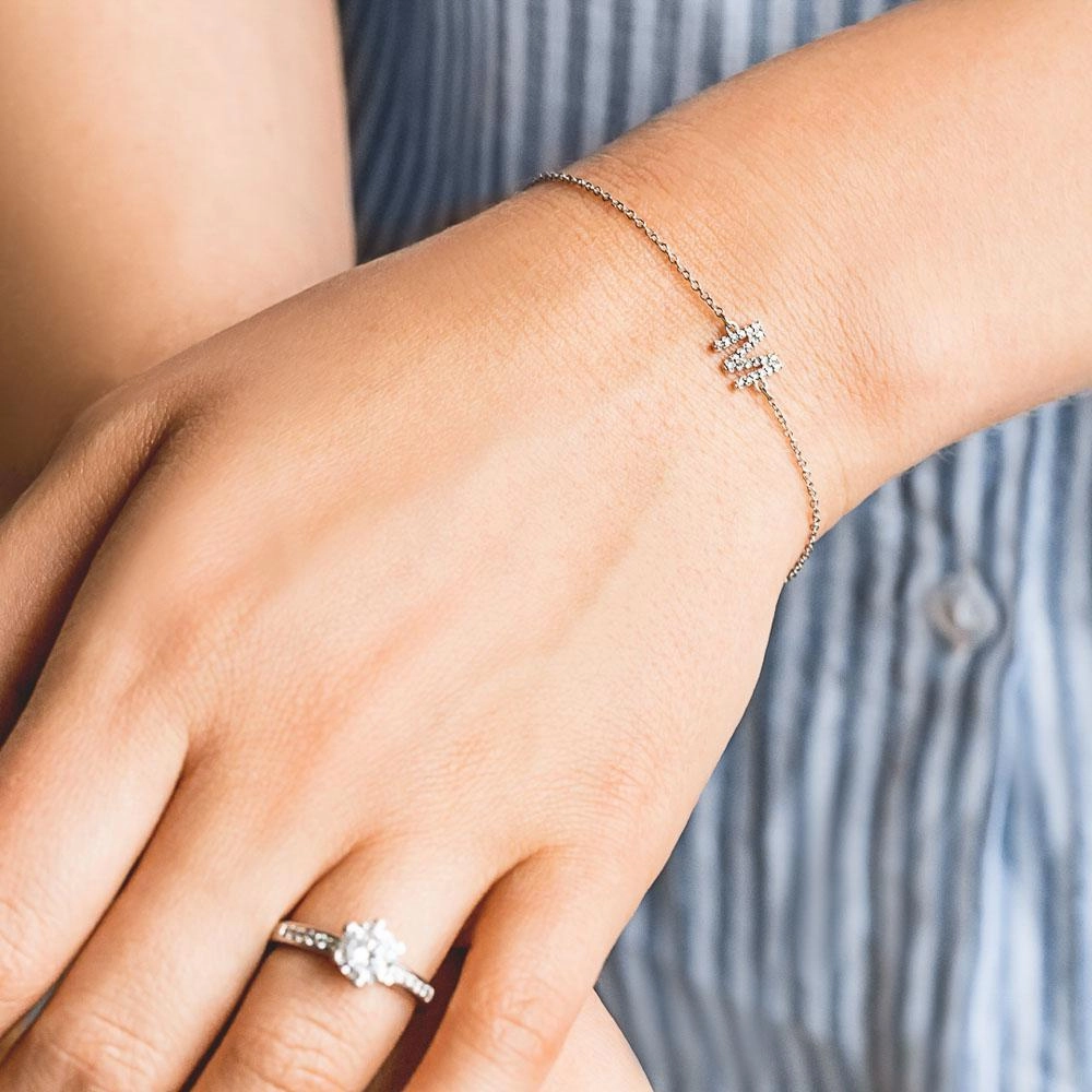 Trend Timeline 1/8 ctw Round Lab Grown Diamond Initial Bracelet ?C 7 Inches