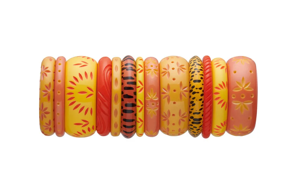 Midi Freesia Carved Duchess Bangle