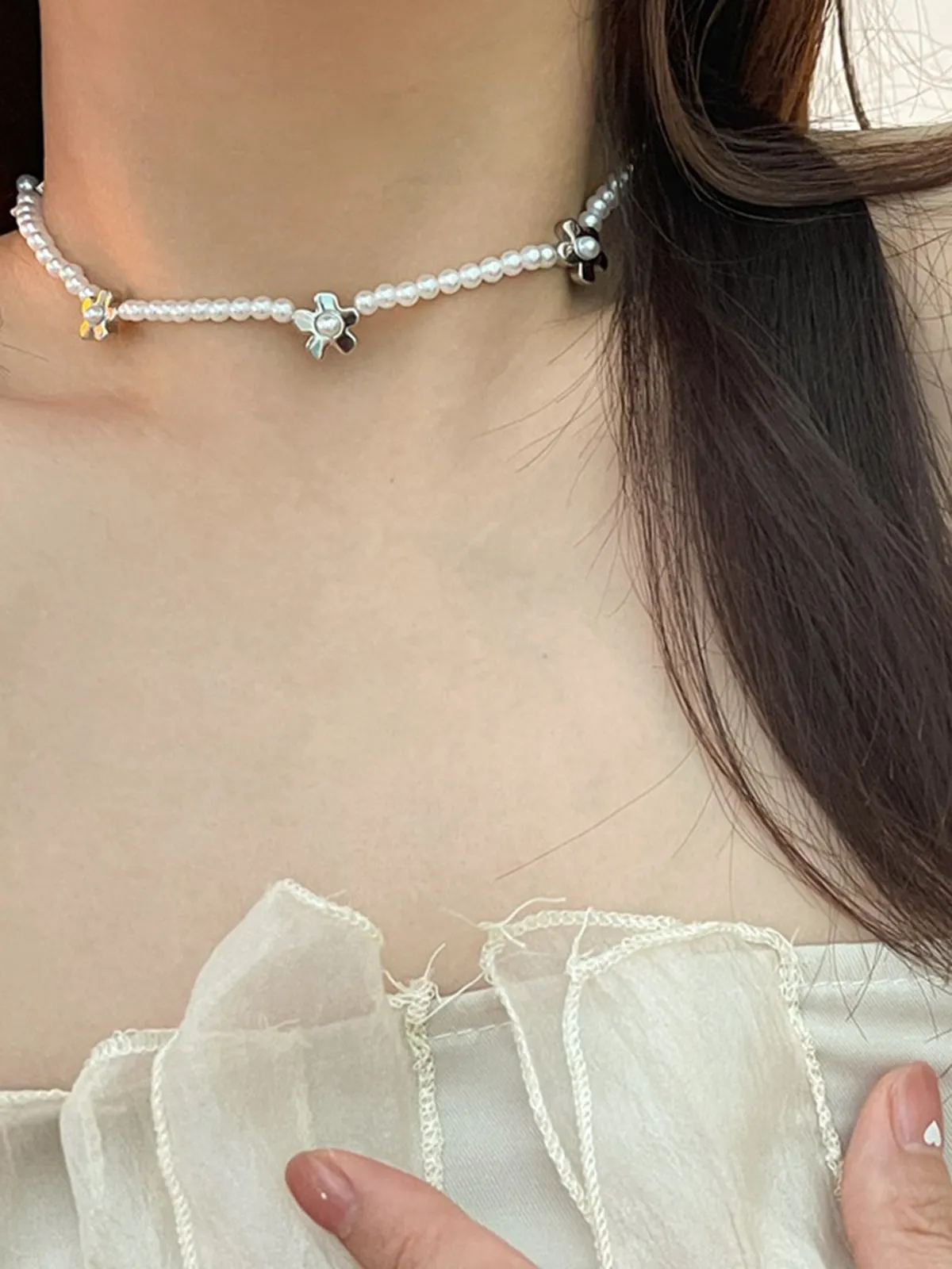 Millet Beads Pearl Flower Collarbone Ball Chain Necklace