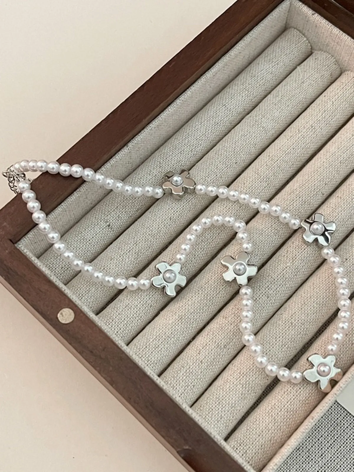 Millet Beads Pearl Flower Collarbone Ball Chain Necklace
