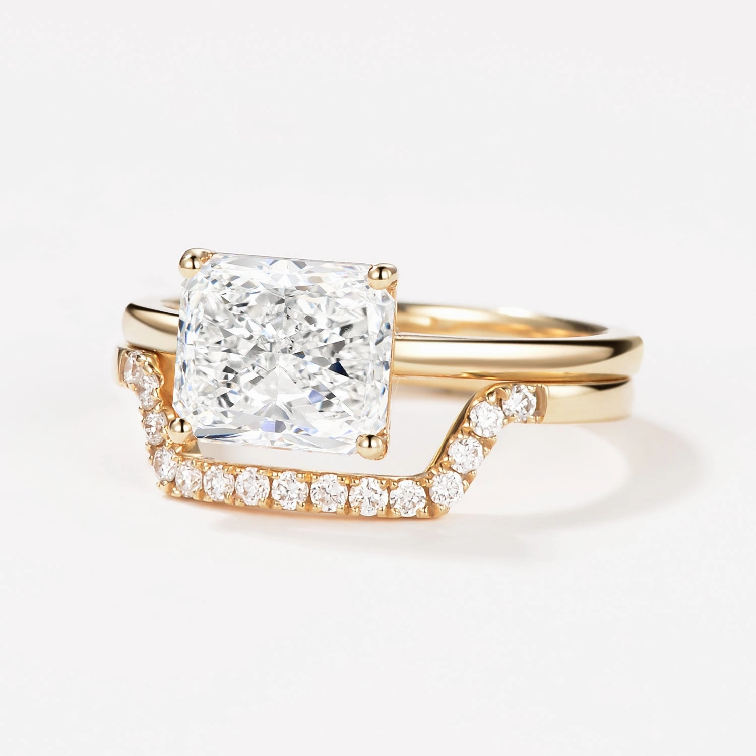 Casual Pair 3.0ct Radiant Cut Moissanite Solitaire Ring Set 2pcs