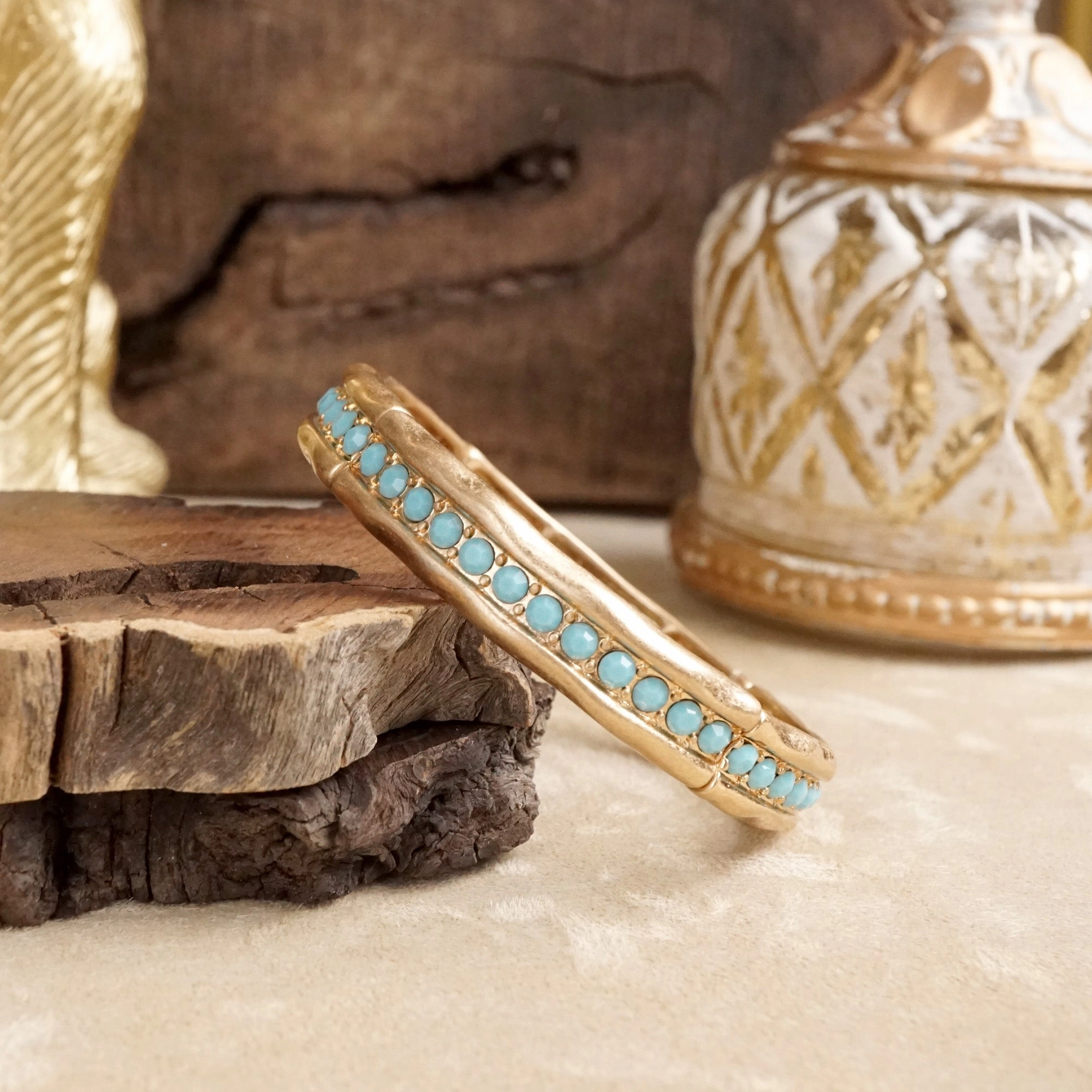 Immaculate Sight Minimalist Crystal & Pearl Bangle Bracelet ?C Brushed Gold or Silver