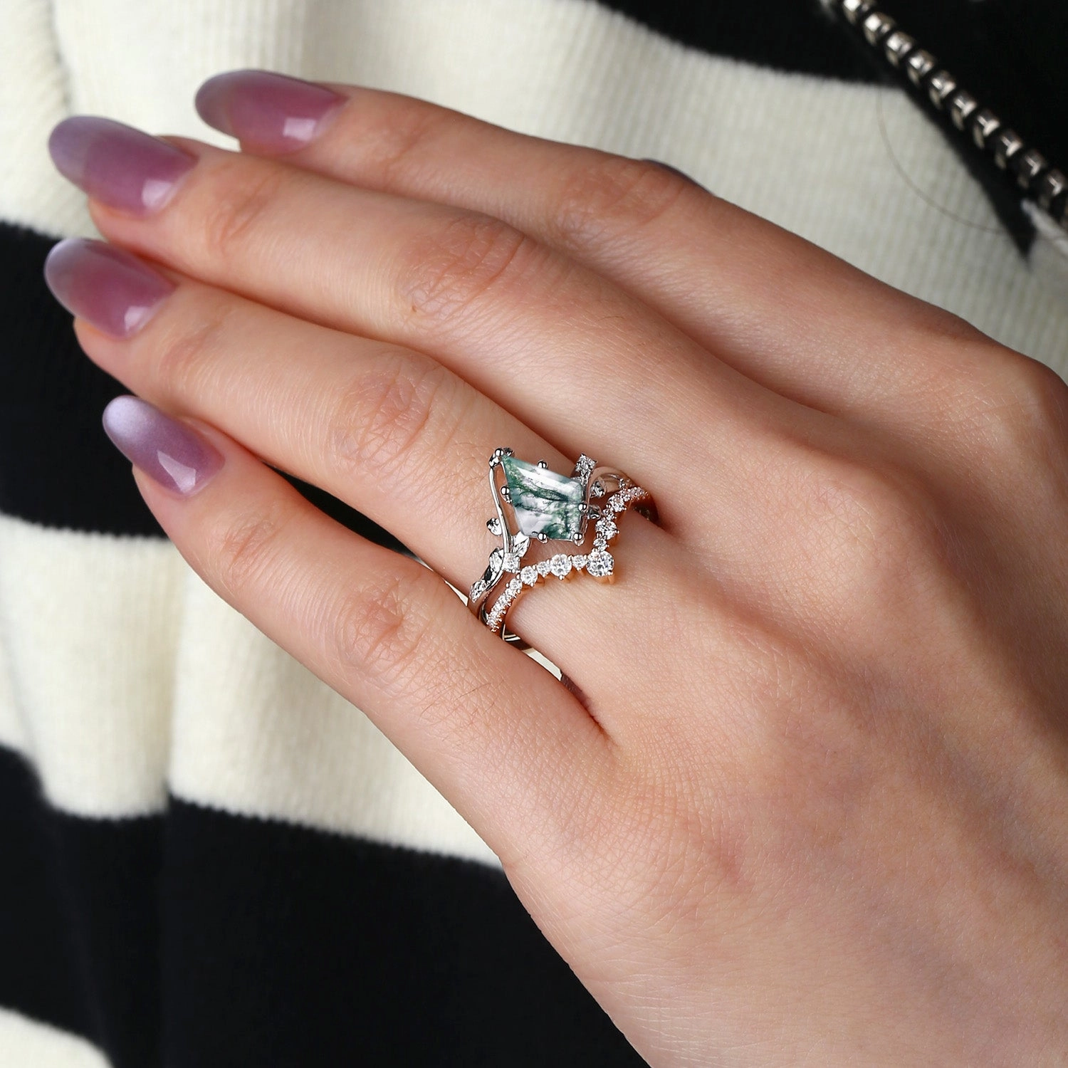 Classic Detail Moss Agate Leafy Kite Cut White Gold Cluster Engagement Ring Sets 2pcs