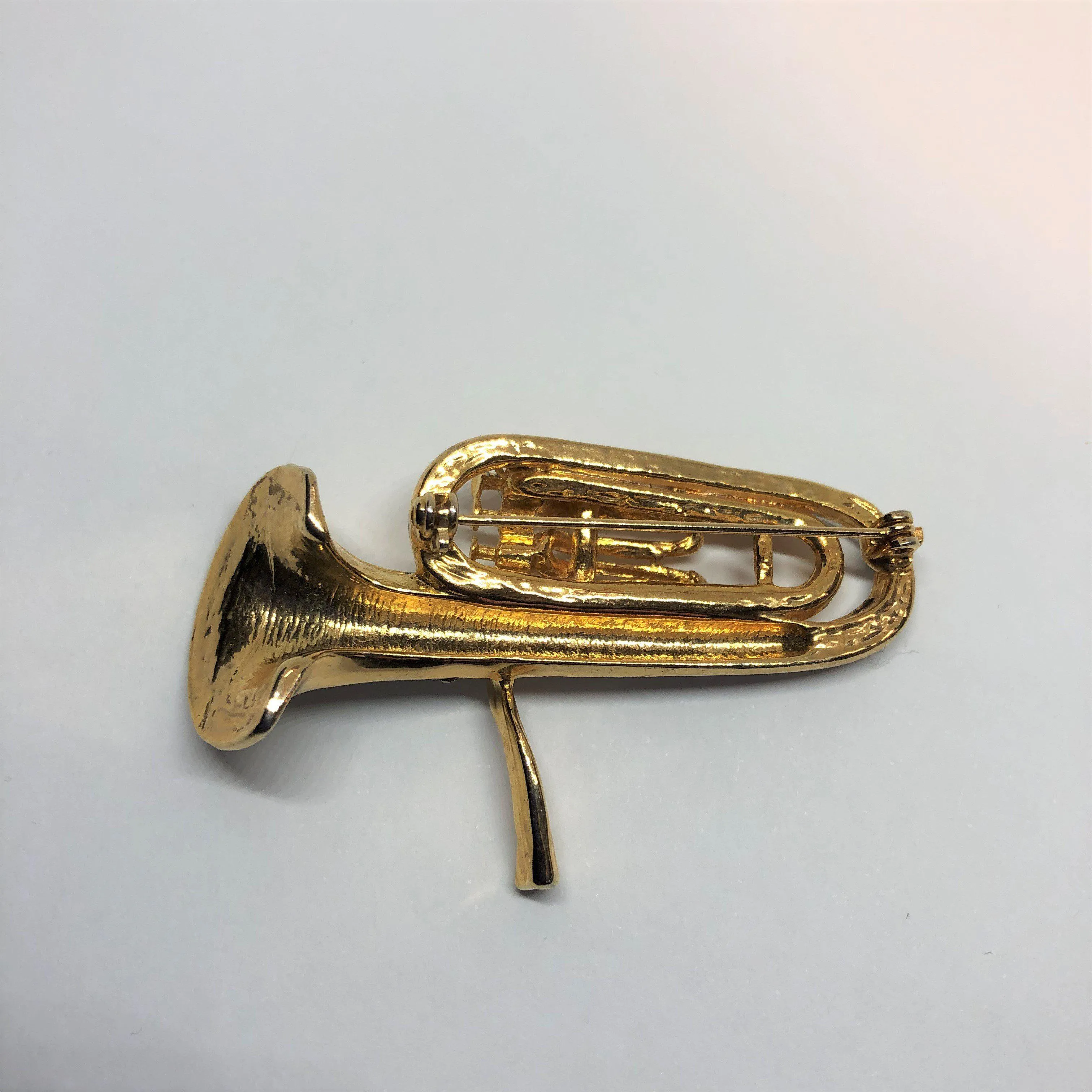 Musical Tuba Diamante Brooch