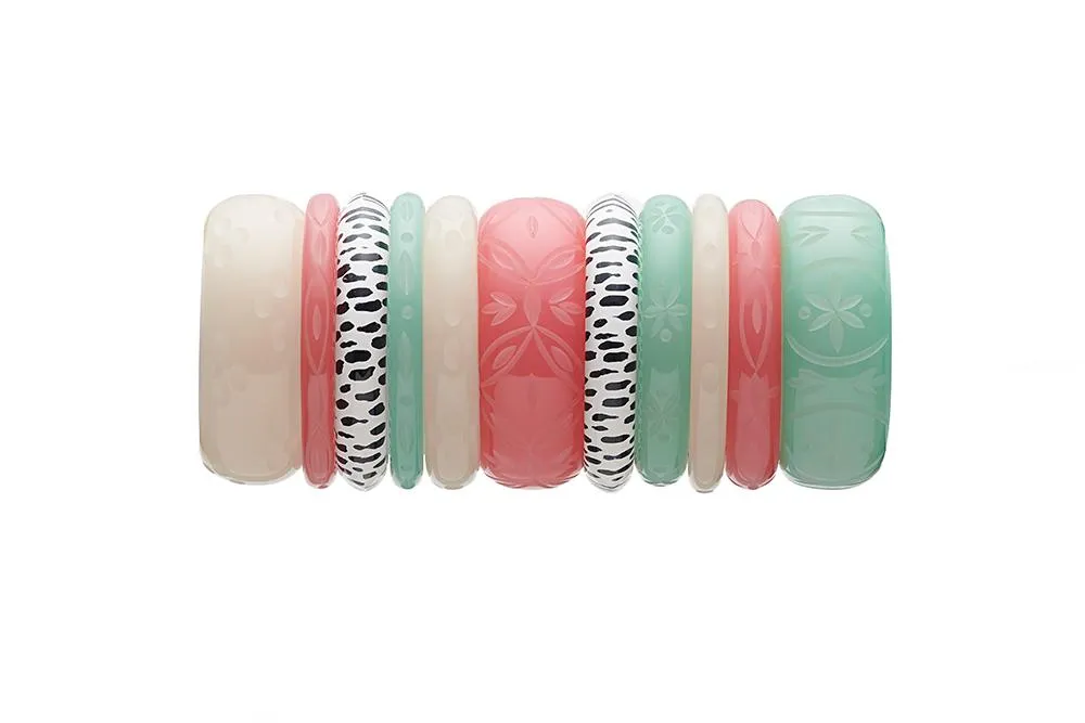 Narrow Coconut Fakelite Duchess Bangle