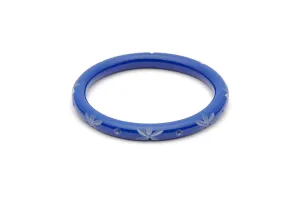 Narrow Cornflower Carved Duchess Bangle