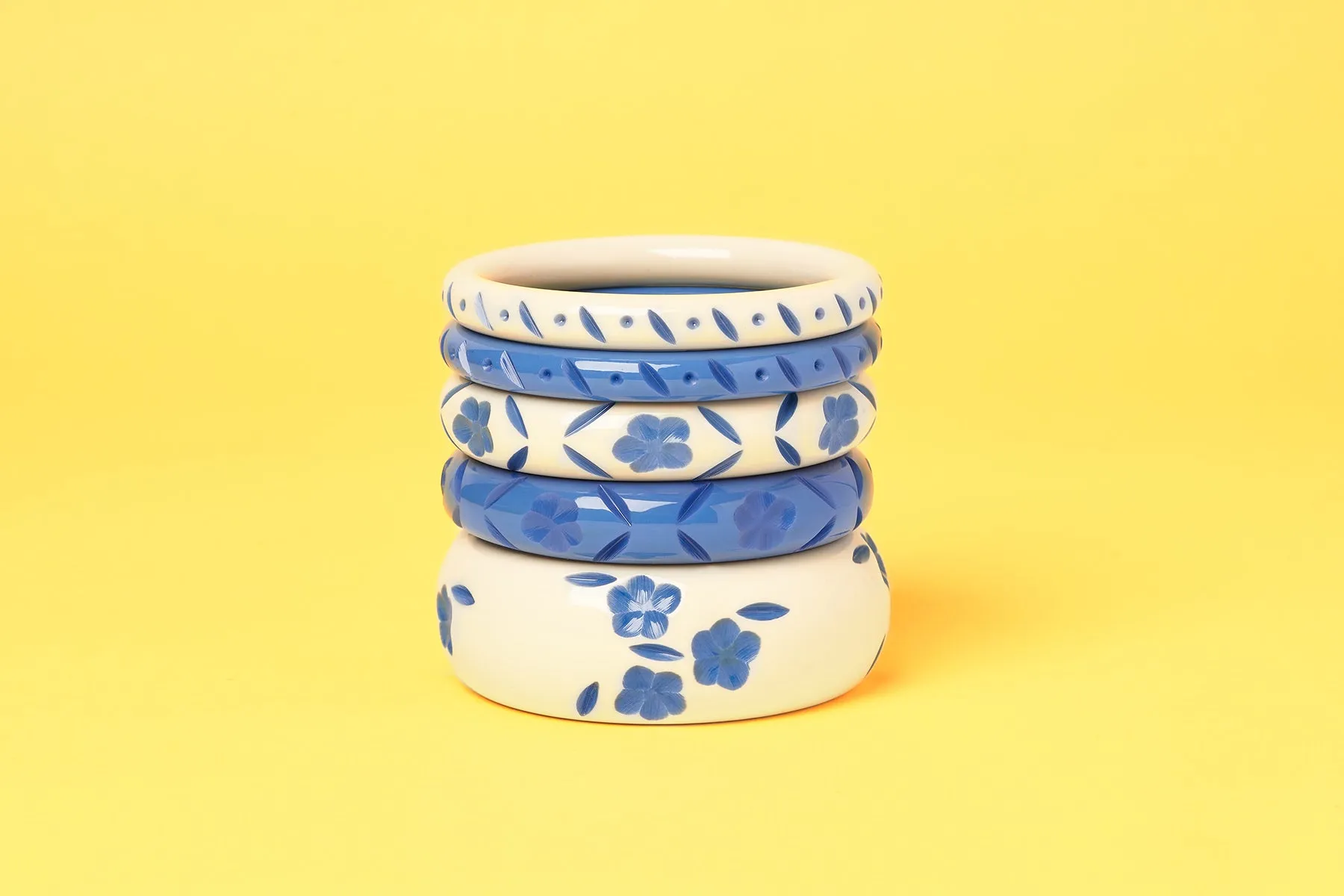 Narrow Veronica Bangle