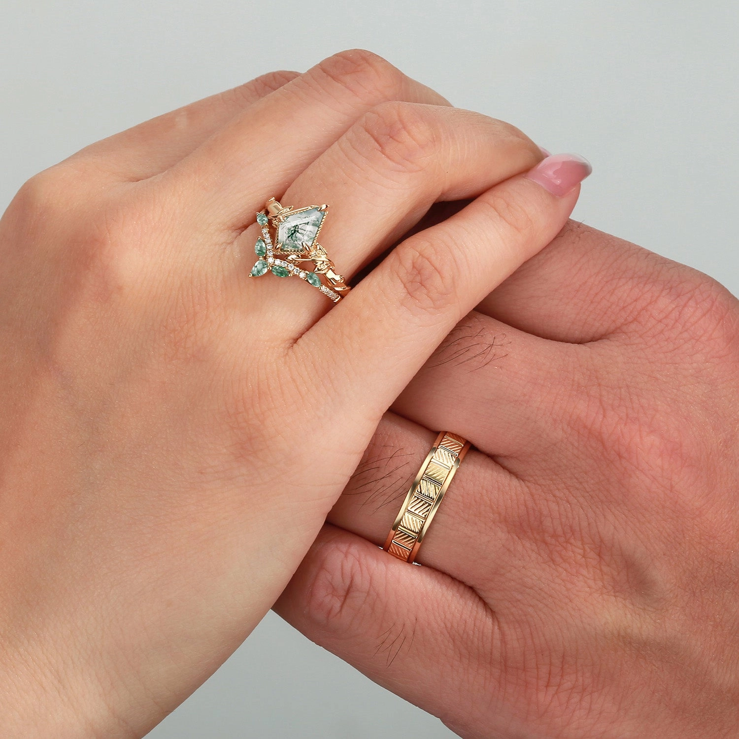 Bright Highlight High-Quality Piece Nature Inspired - Unique Kite Cut Moss Agate Leafy Couple Ring Set 3pcs