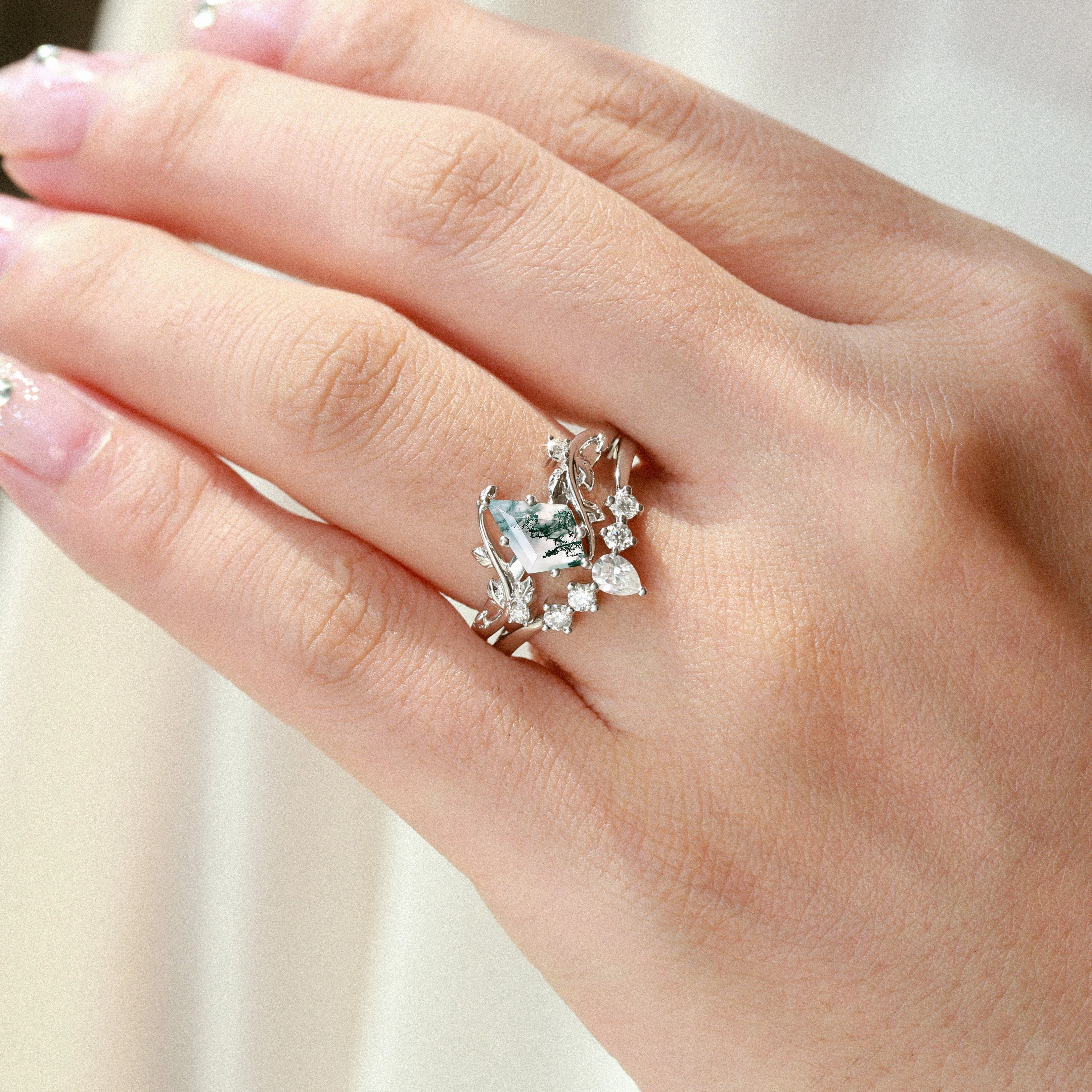 Nature Inspired - Unique Kite Cut Moss Agate Leafy Ring & Necklace & Earrings Sets 5PCS - Willow Jewelry Sets Glow Touch Style Statement