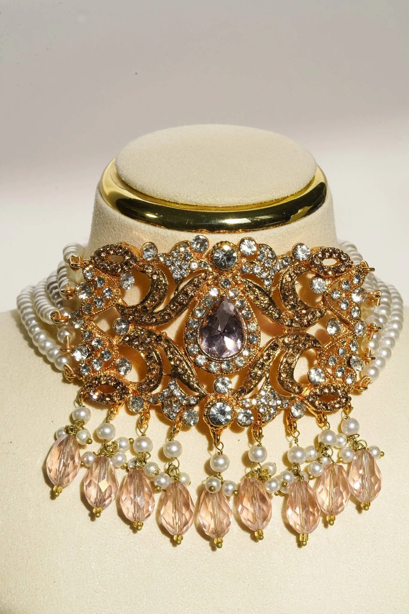 Noreen - Artisan Crafted Choker Necklace Set With Earrings & Tikka