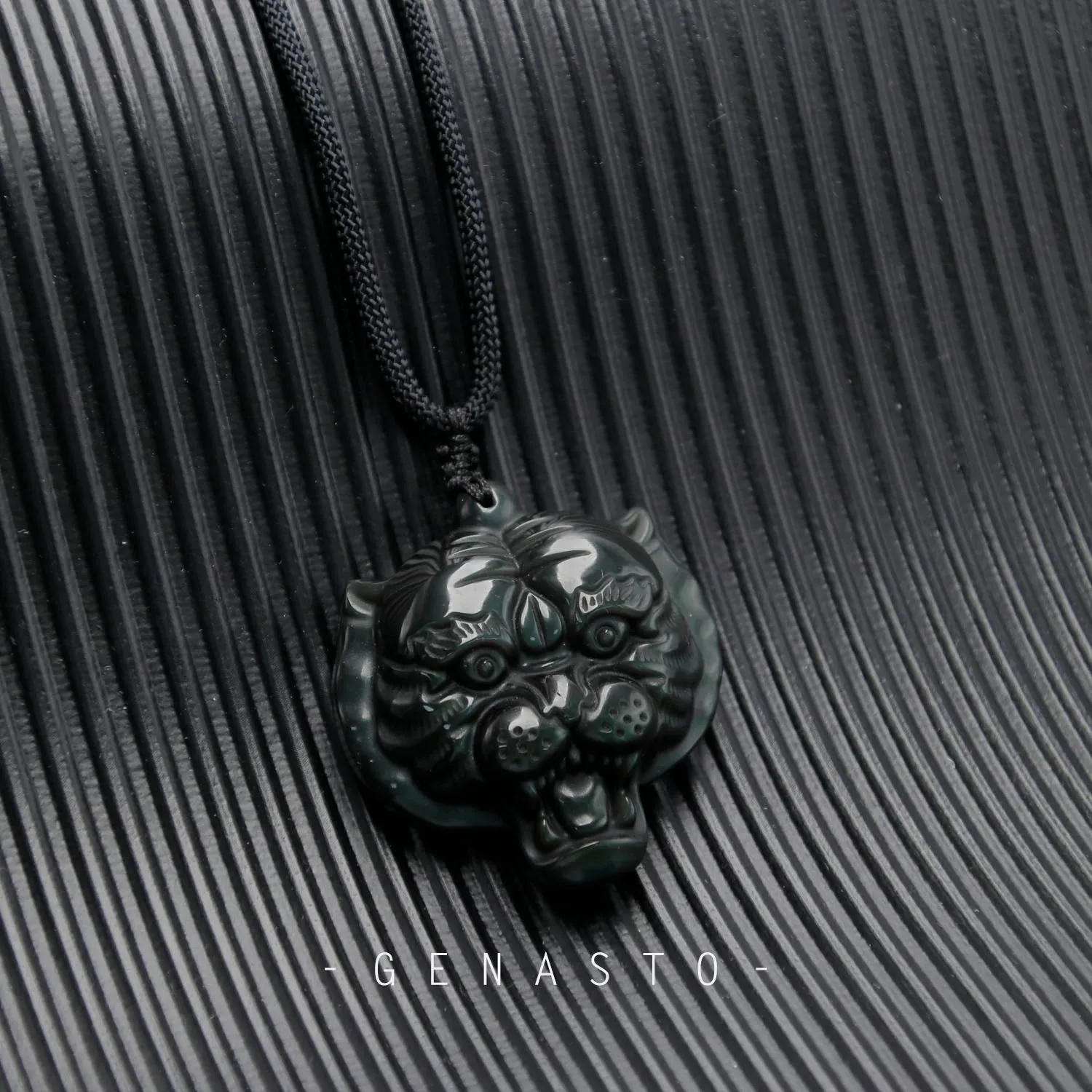 Obsidian Pendant, Tiger necklace