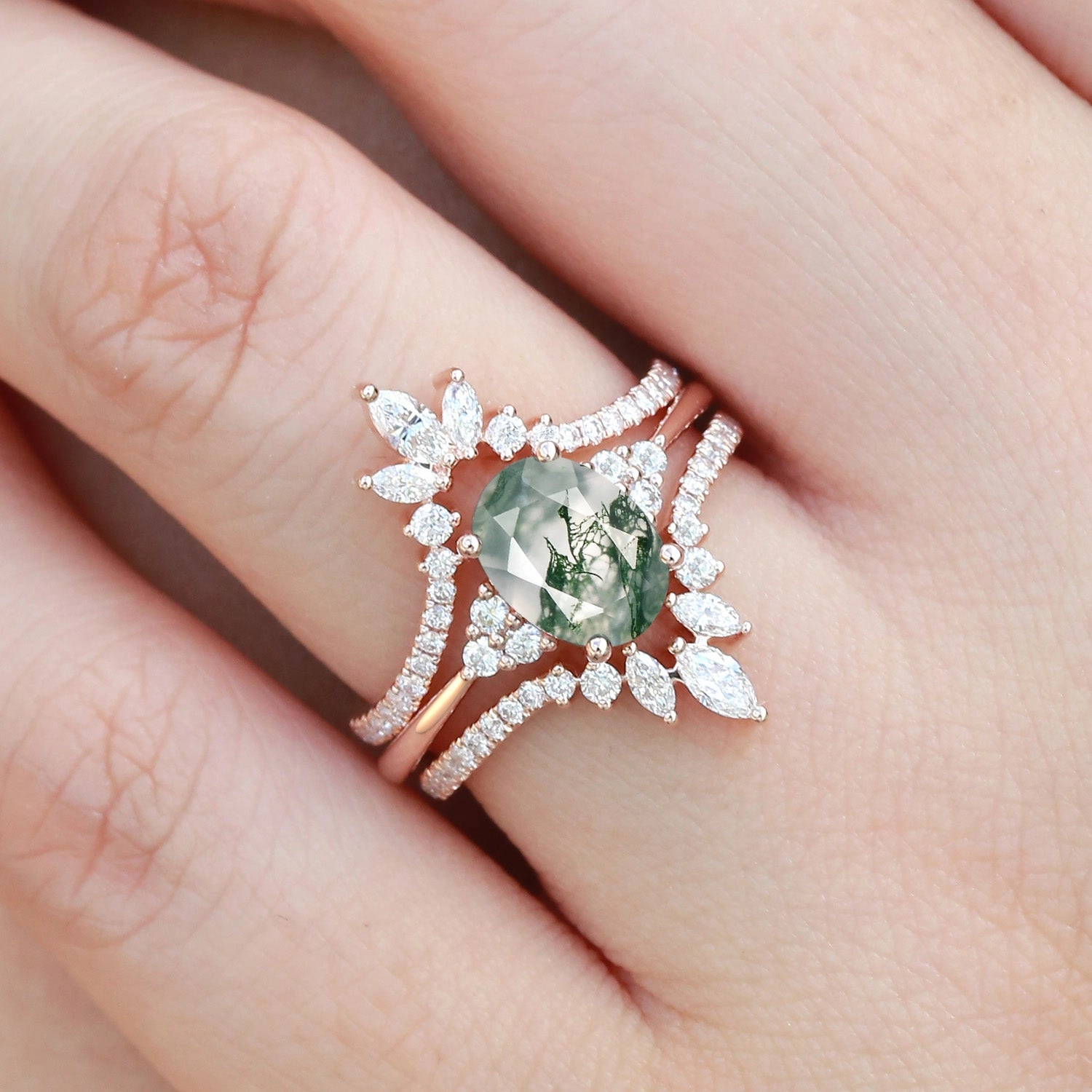 Sleek Mood Luxe Accent Oval Cut Moss Agate Classic Cluster Gold Ring Set 3pcs - Chroma