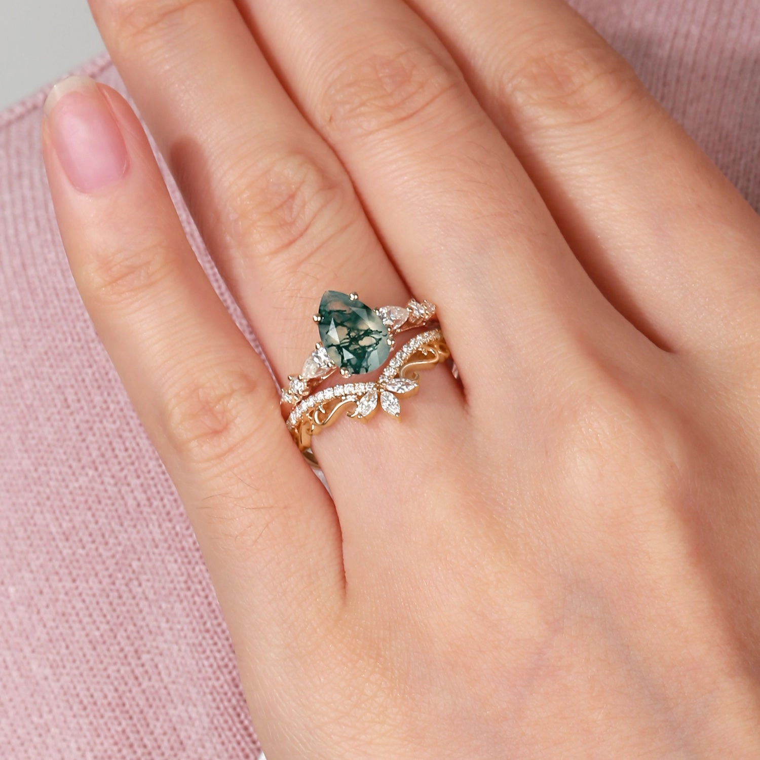 Signature Vintage Pear Moss Agate Staccato Ring Set 2pcs Dainty Appeal Timeless Radiance