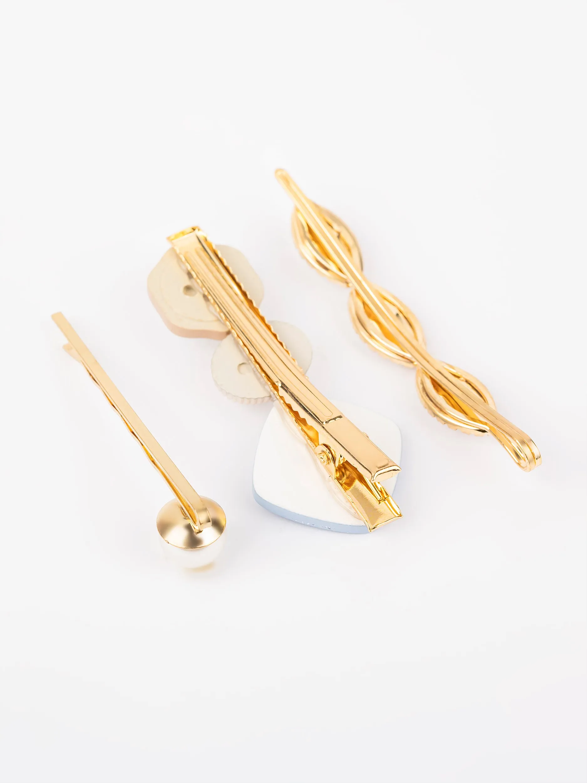 Pearl Embellished Hair Clips