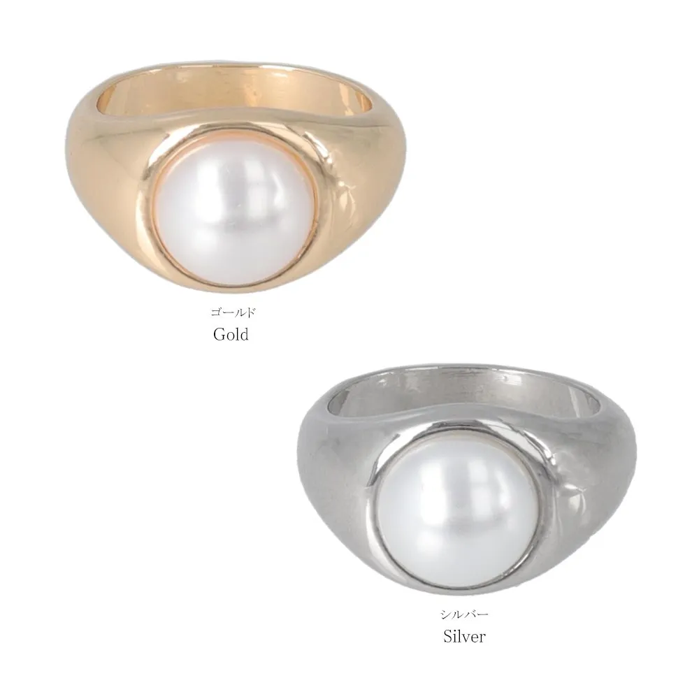 Pearl Signet Ring