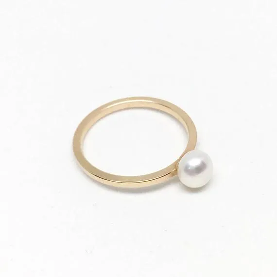 Pearl Solitaire Gold-filled Ring