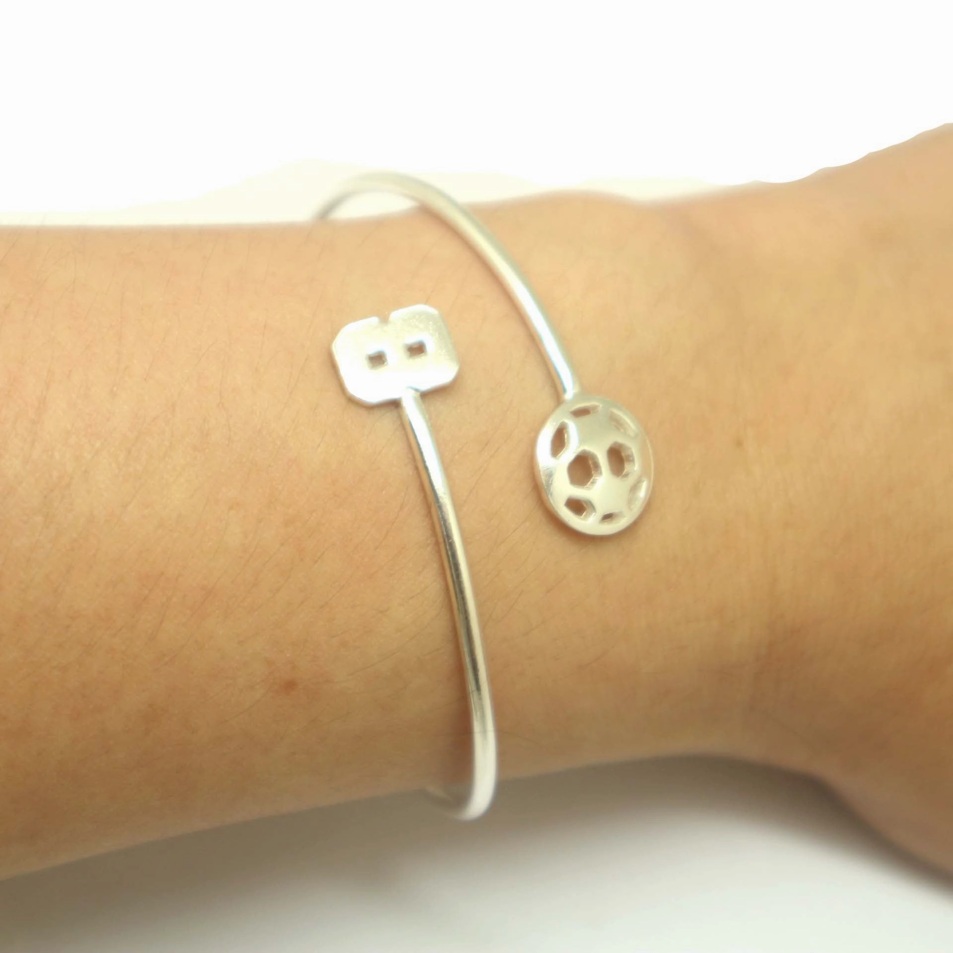 Fundamental Find Personalized Jersey Number Soccer ball Bracelet