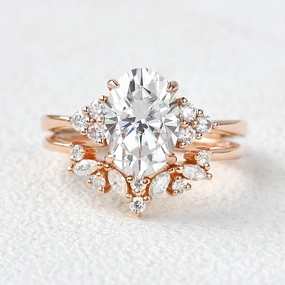 2.0ct Oval Cut Moissanite Floral Cluster Gold Ring Set 2pcs Refined Line Chic Gem