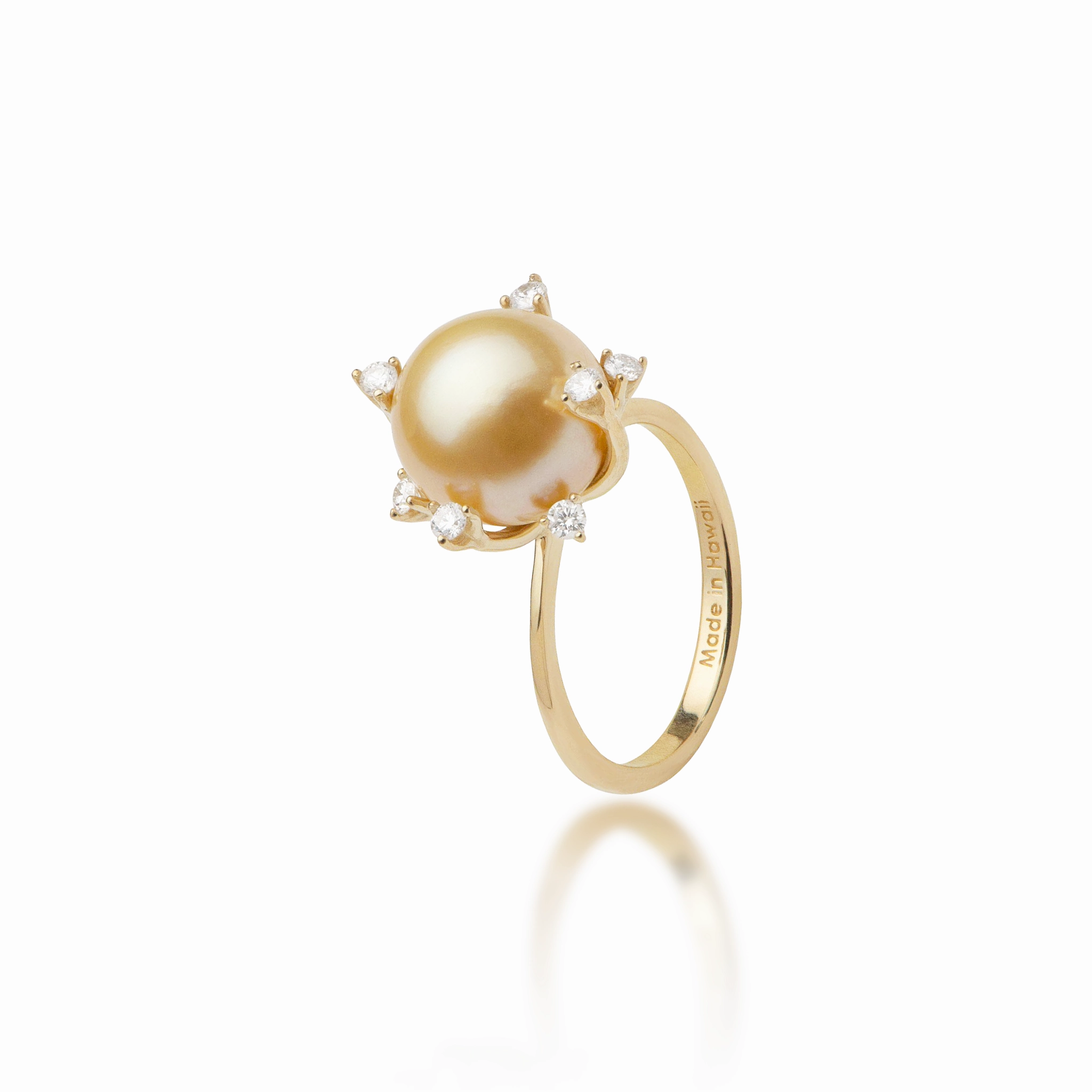 Curved Contour Winter Accent Protea South Sea Gold Pearl Ring in Gold with Diamonds - 10-11mm