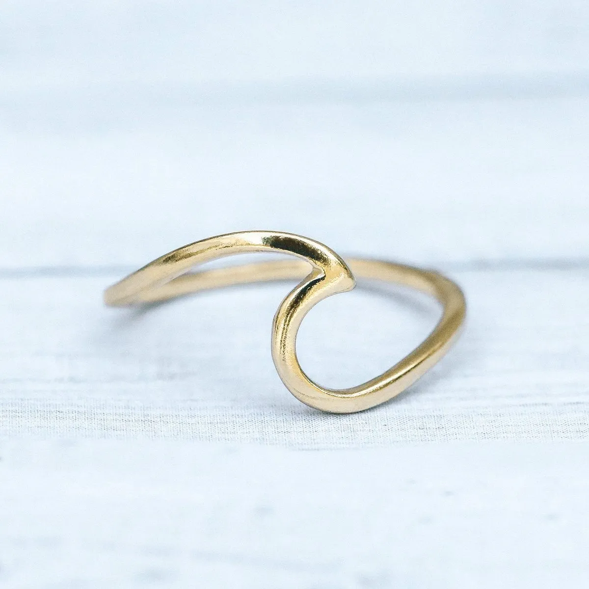 Pura Vida Wave Ring