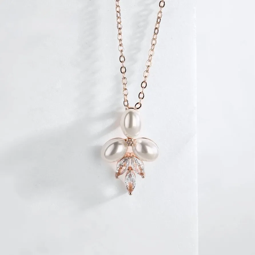 "Adonna" - Pearl Bridal Necklace - Available in Silver, Rose Gold and Yellow Gold