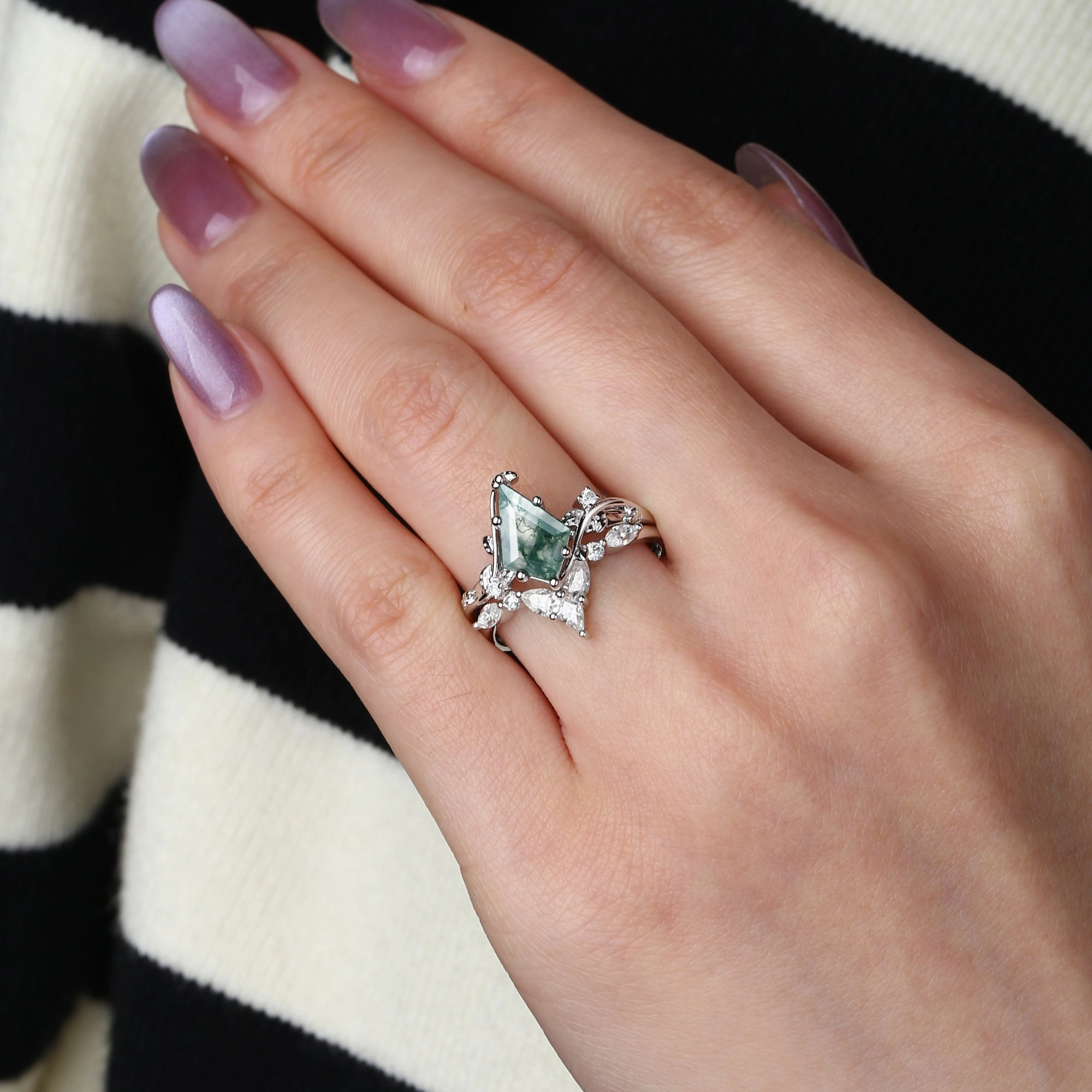 Daily Detail Handcrafted Jewelry Finish Unique Kite Cut Moss Agate Vine Engagement Ring Sets 2pcs