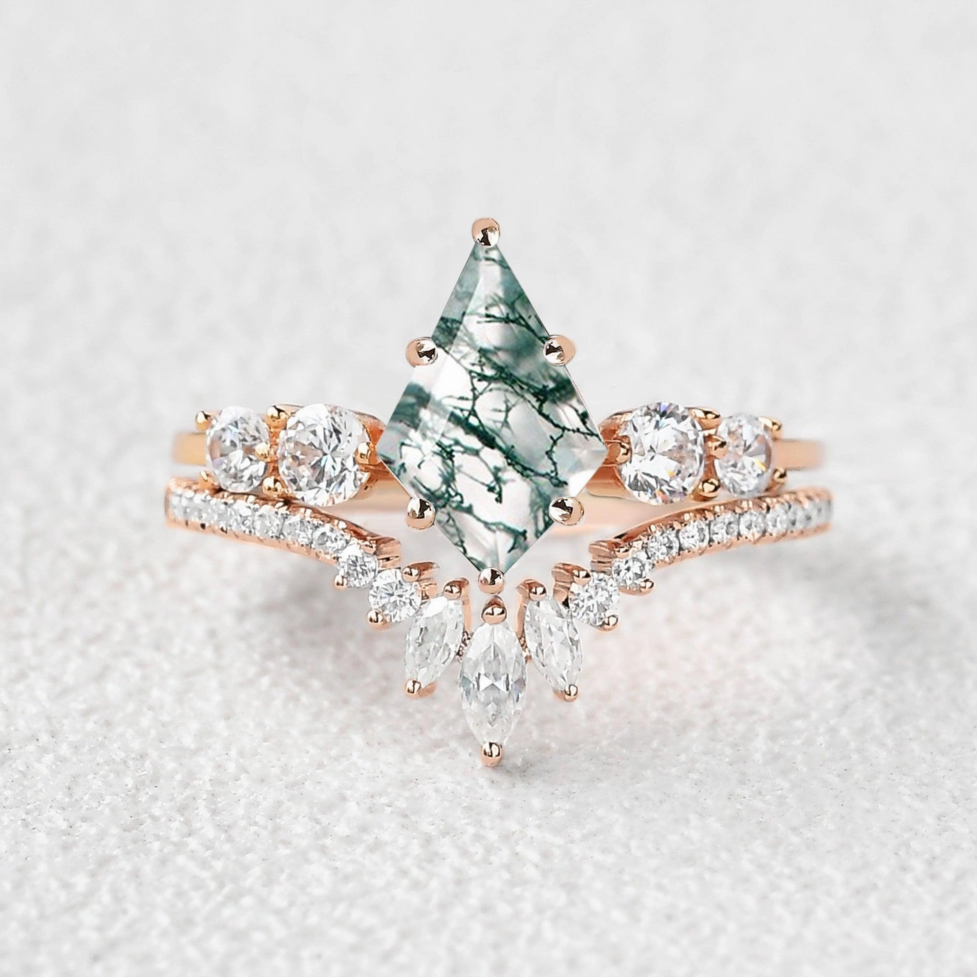 Sleek Edge Perfect Finish Round Staccato Kite Cut Moss Agate Engagement Ring Set 2pcs