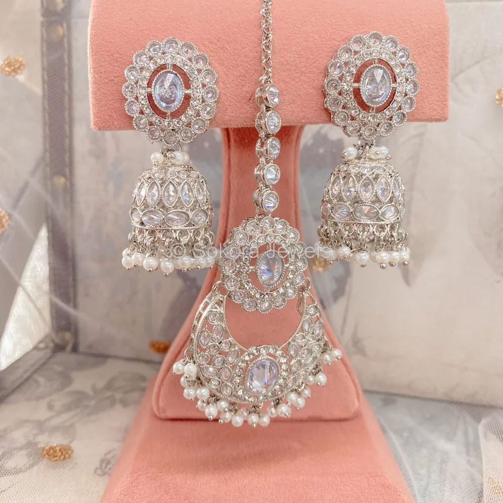 Raveen Choker Set - Silver