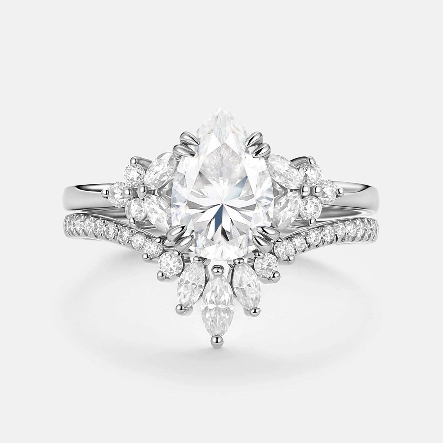 Cluster Pear Shaped Moissanite Chevron Gold Ring Set 2pcs - Della Trend Focus Minimal Detail