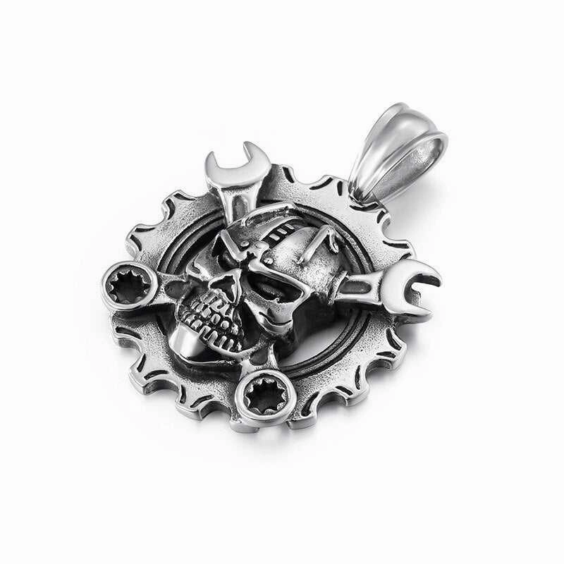 Refined Piece Cycolinks Ring Skull & Spanners Pendant Necklace