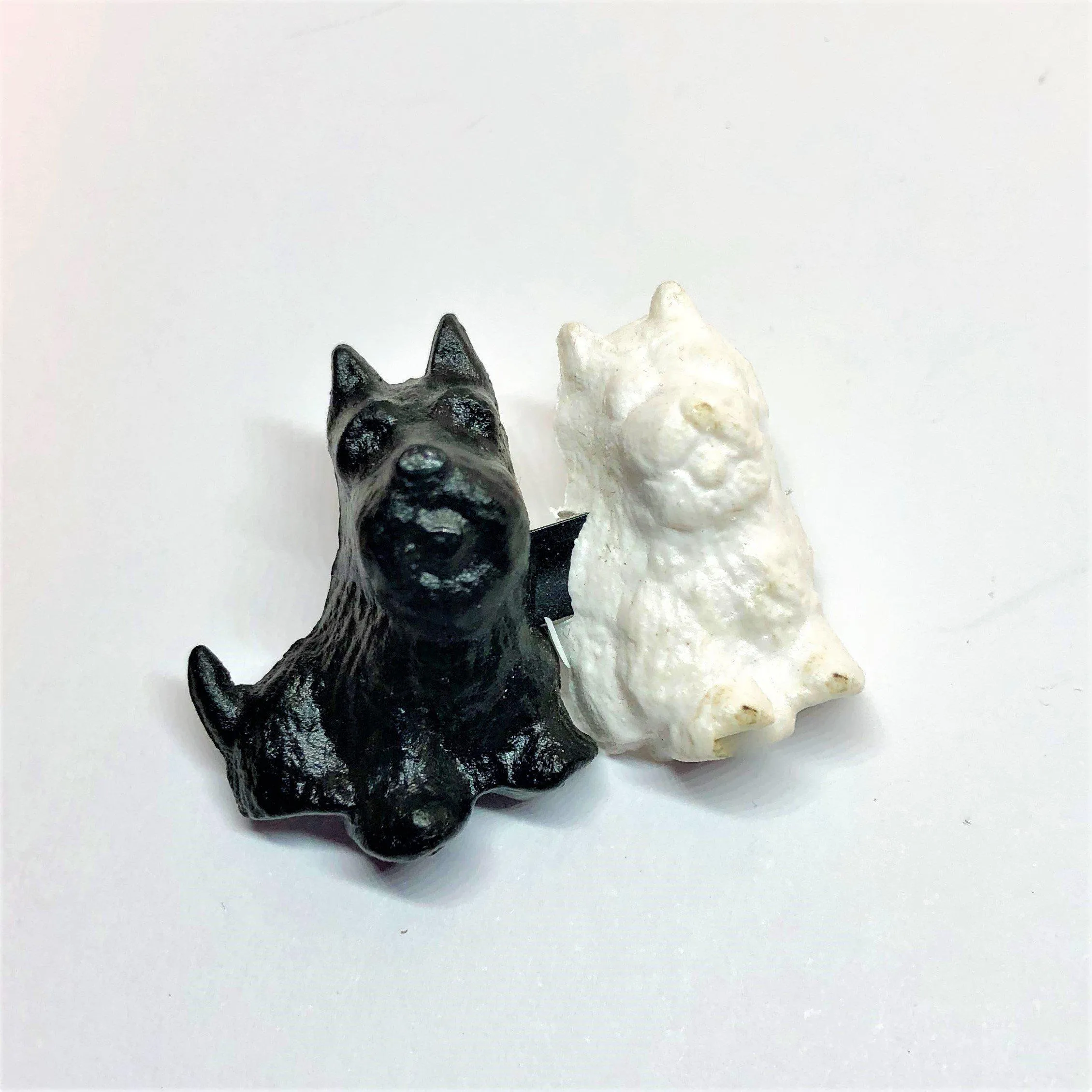 Retro Cute Scotty Dogs Brooch
