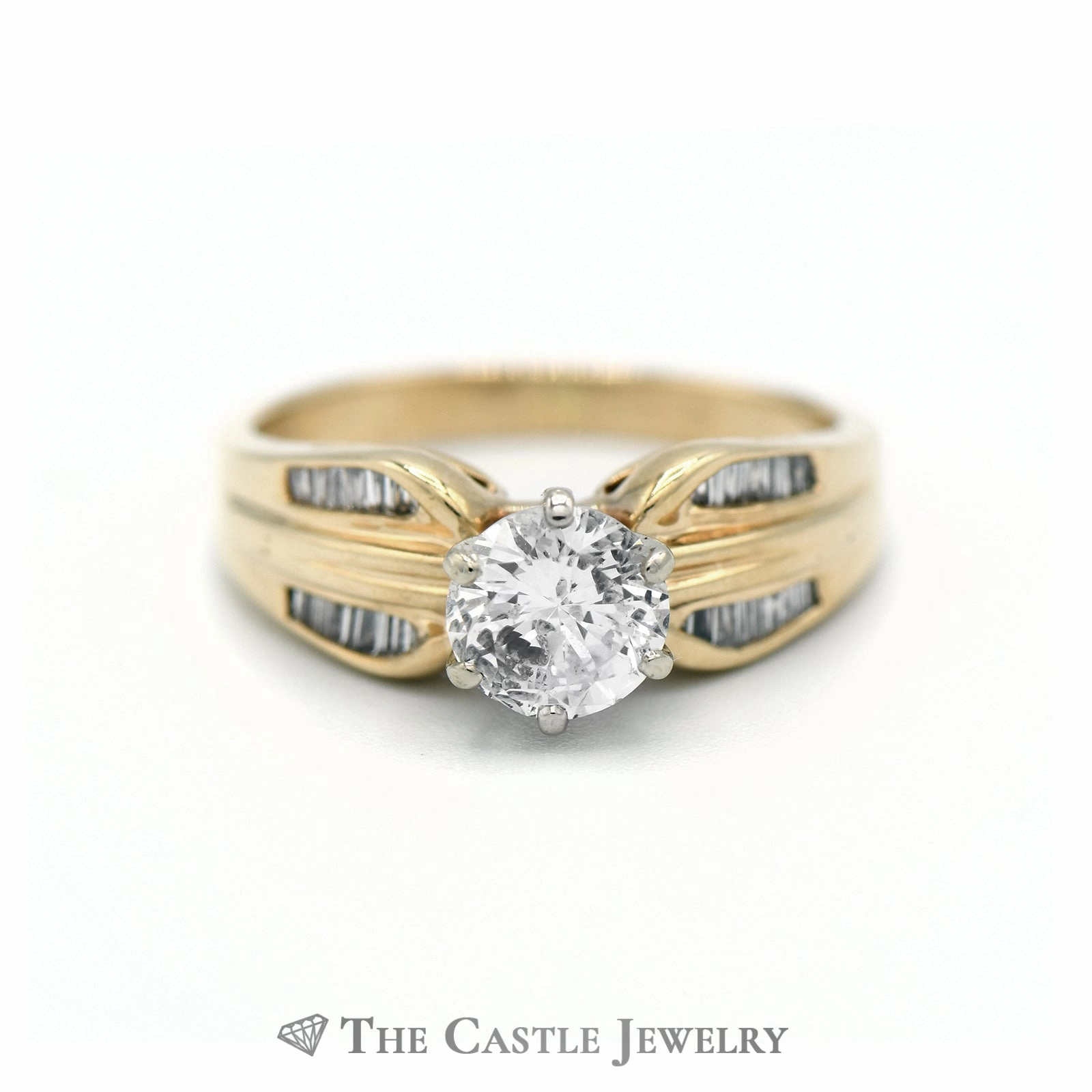 Trend Accent Her Gift Round Brilliant Cut Diamond with Channel Set Diamond Accents