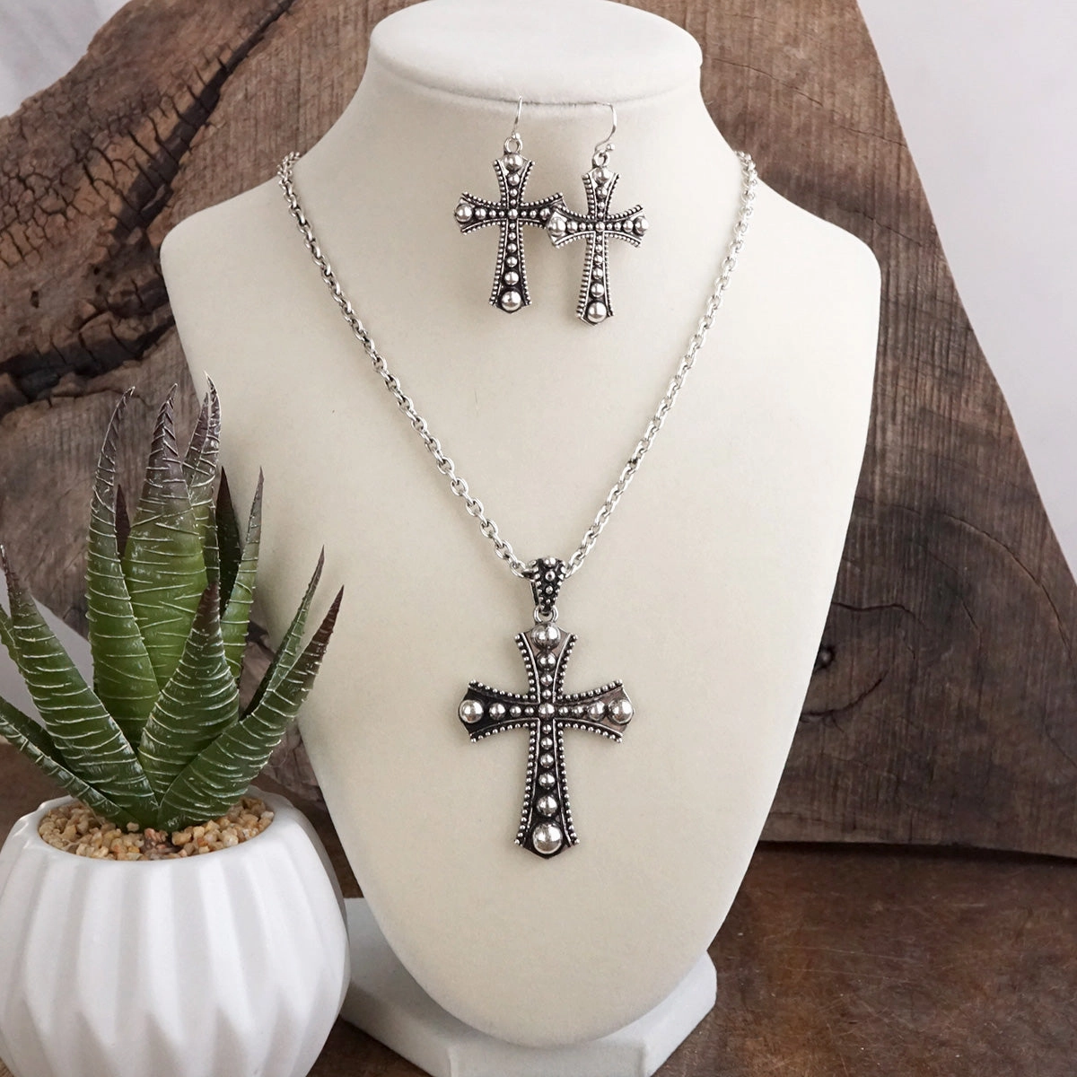 Travel Outfit Sacred Bloom ?C Bubble Cross Western Necklace & Earrings Set