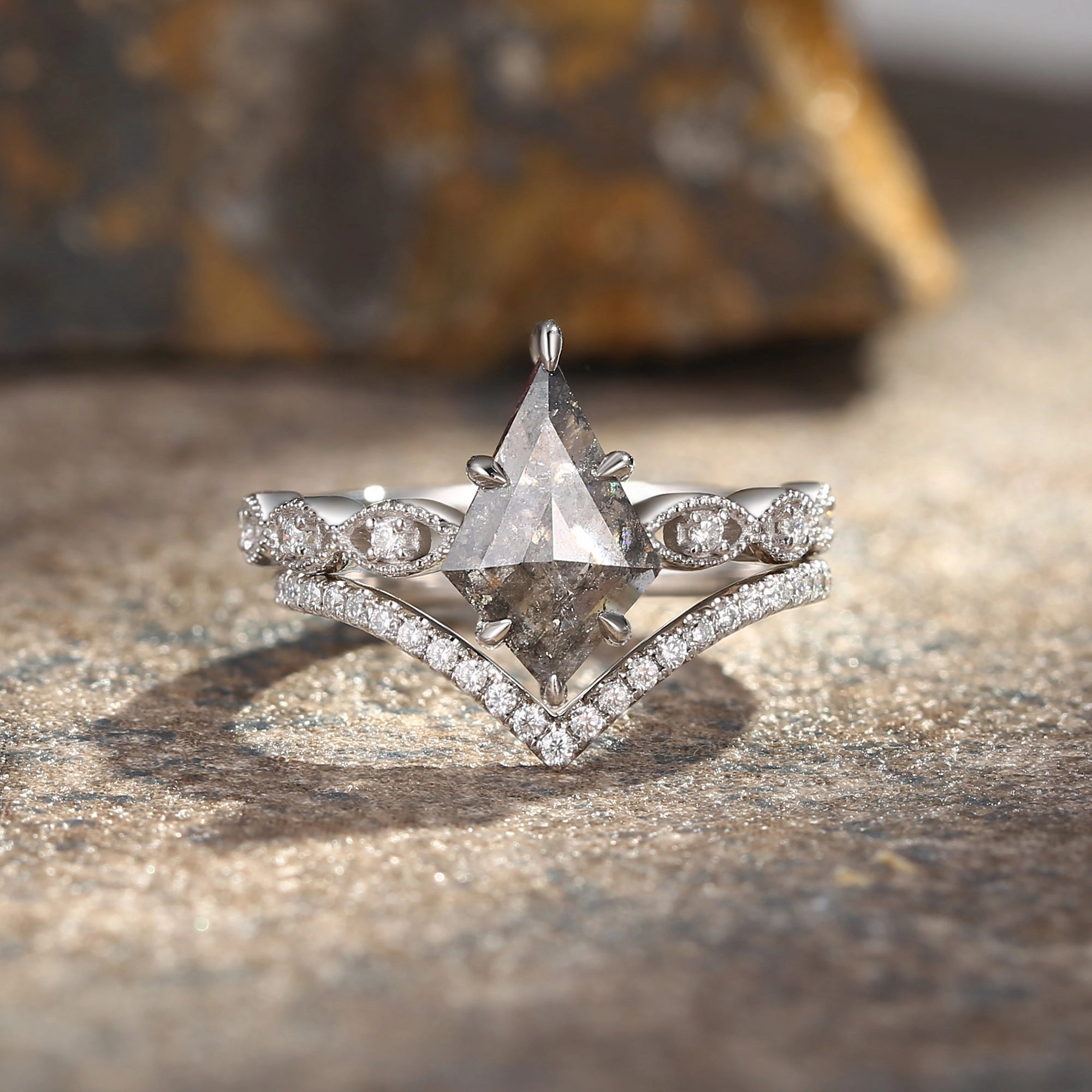 Salt and Pepper Diamonds Minimalistic Engagement Ring Set 2pcs Graceful Touch