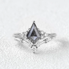 Exclusive Style Salt and Pepper Diamonds Stacking Gold Engagement Ring Sets 2PCS