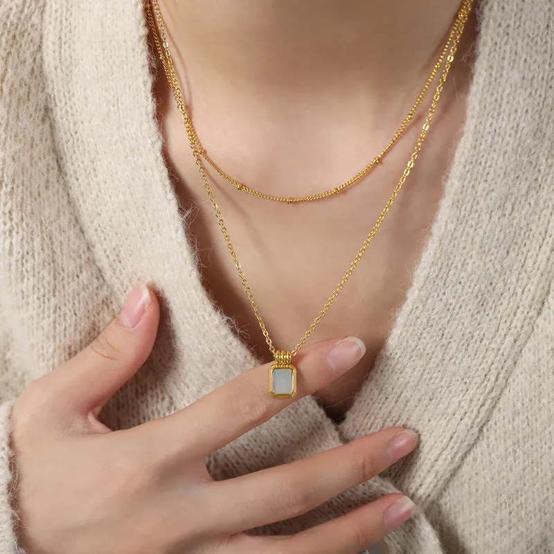Seashell White Pendant Collarbone Necklace - French-inspired Luxury Jewelry