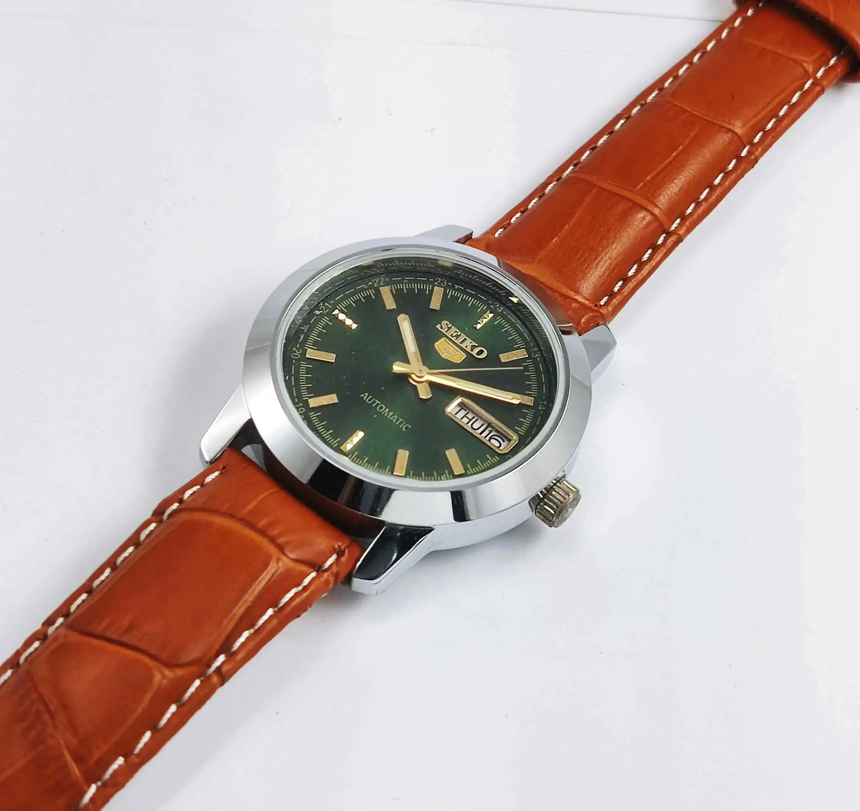 Seiko 5 Automatic Movement 6309 Green Dial 17 Jewels Men's Watch