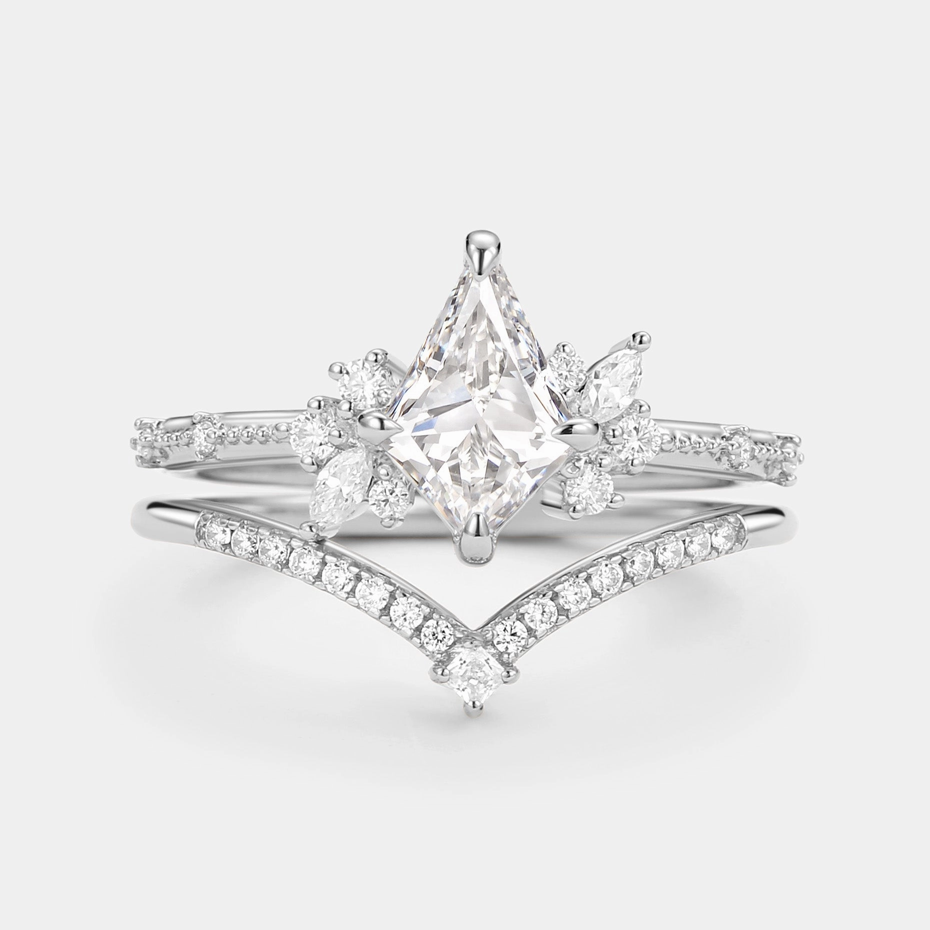 Unique Kite Cut Lab Grown Diamond Engagement Ring Set 2pcs Glamorous Edge Pastel Palette