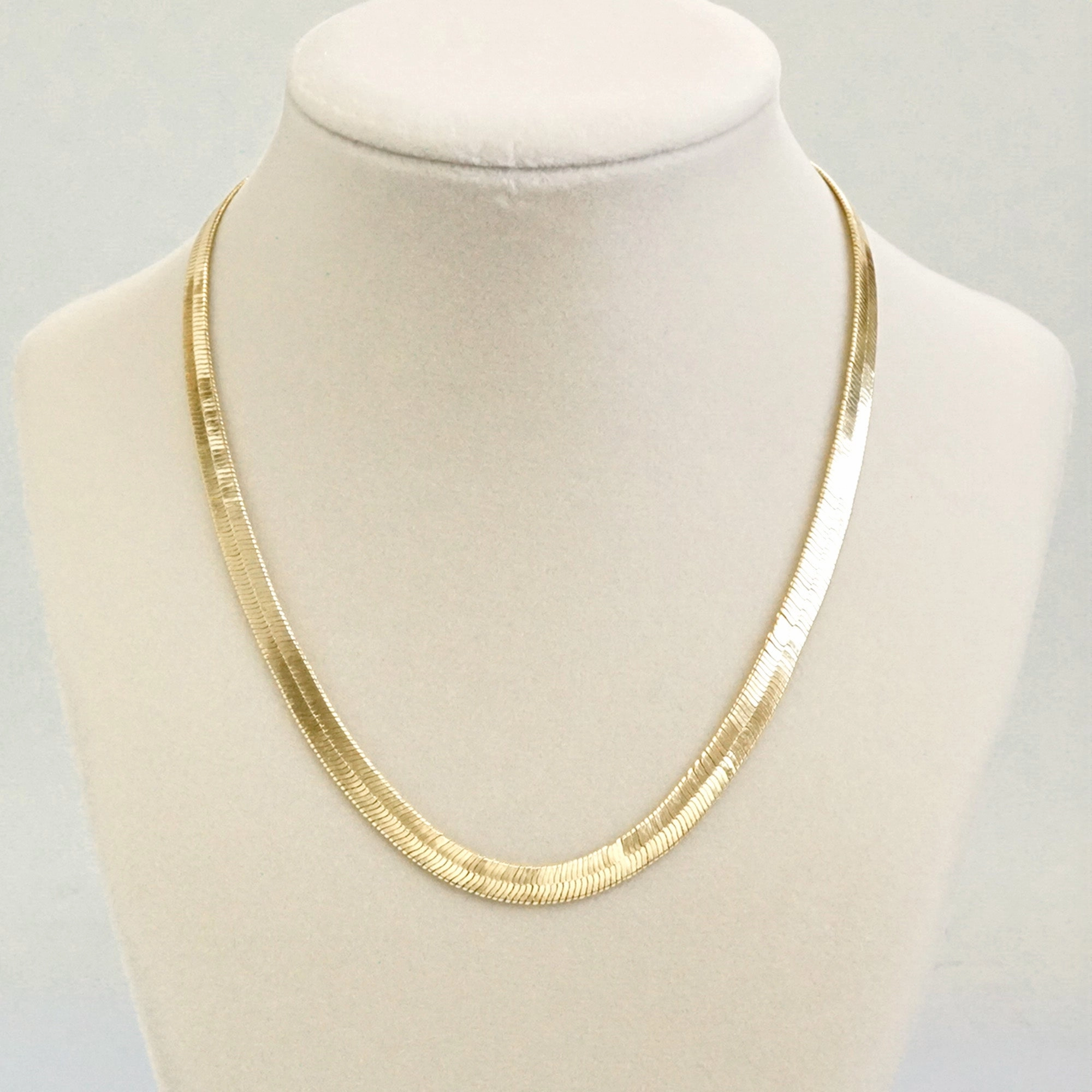 Vintage Accessory Shiny Herringbone chain necklace Gold Silver