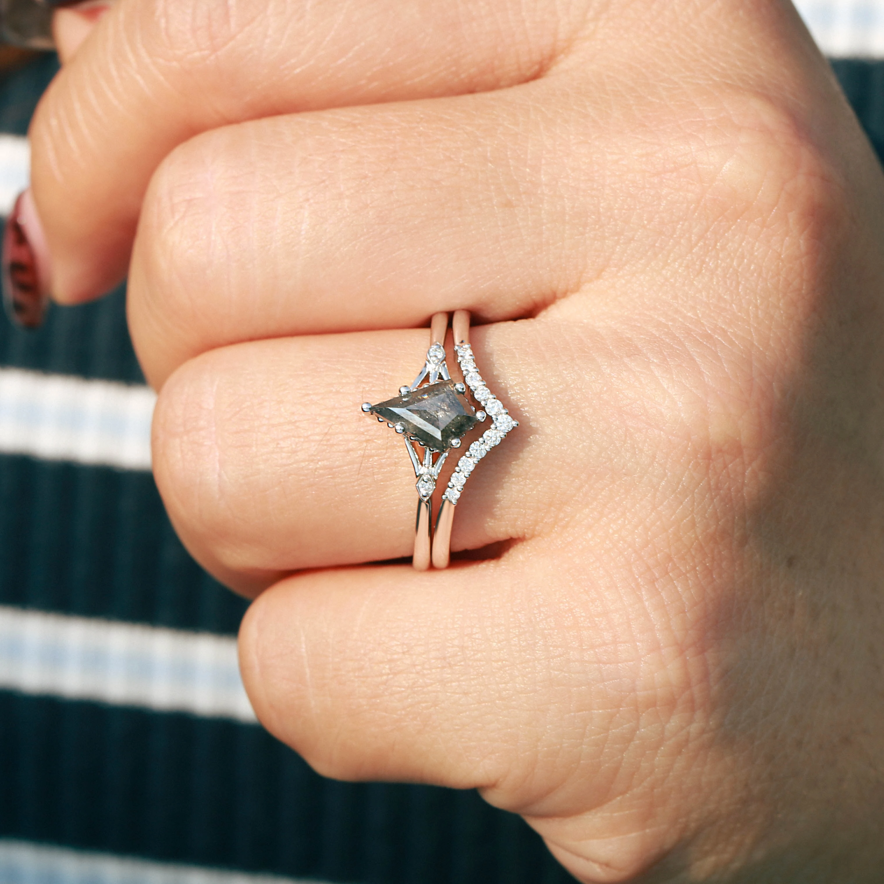 Bold Contour Signature Flair Salt and Pepper Diamonds Solid Gold Engagement Ring Set 2pcs