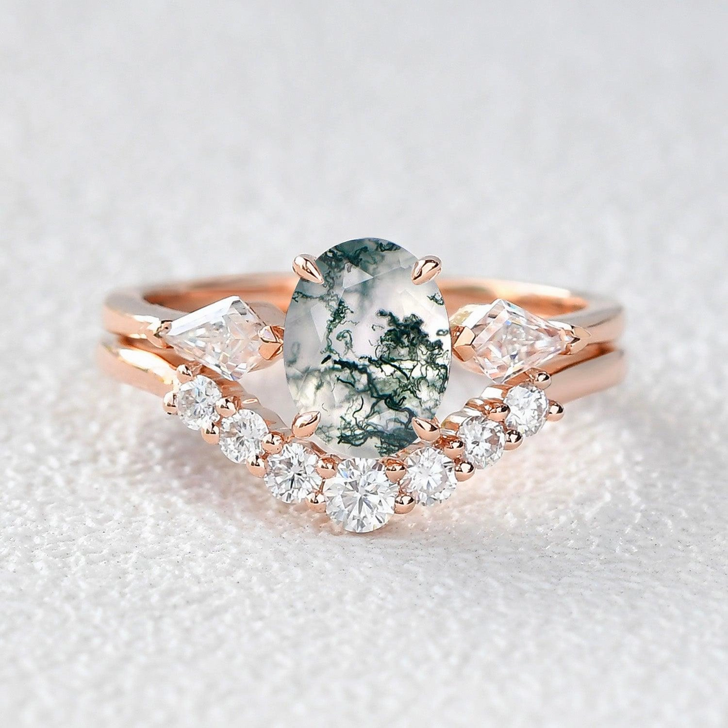 Oval Moss Agate Three Stone Twinning Kites Engagement Ring Set 2pcs Charming Glow