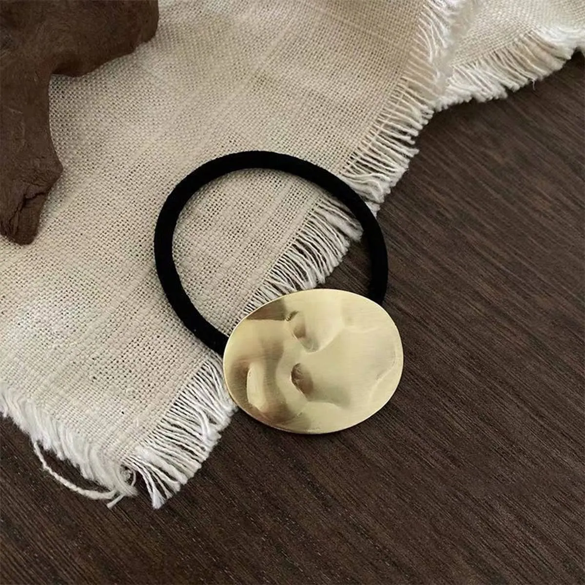 Simple Brushed Hair Scrunchie - Buckle