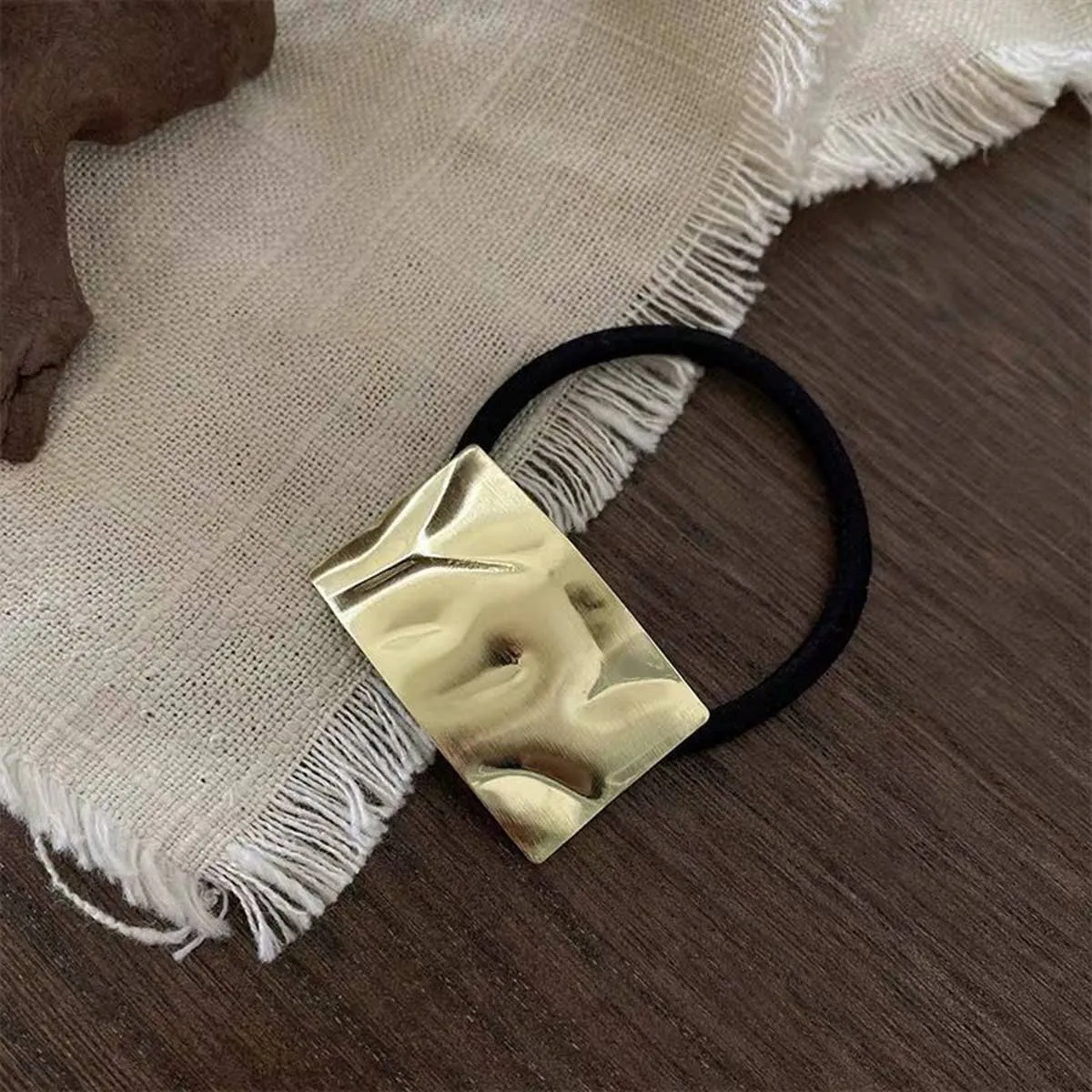 Simple Brushed Hair Scrunchie - Buckle