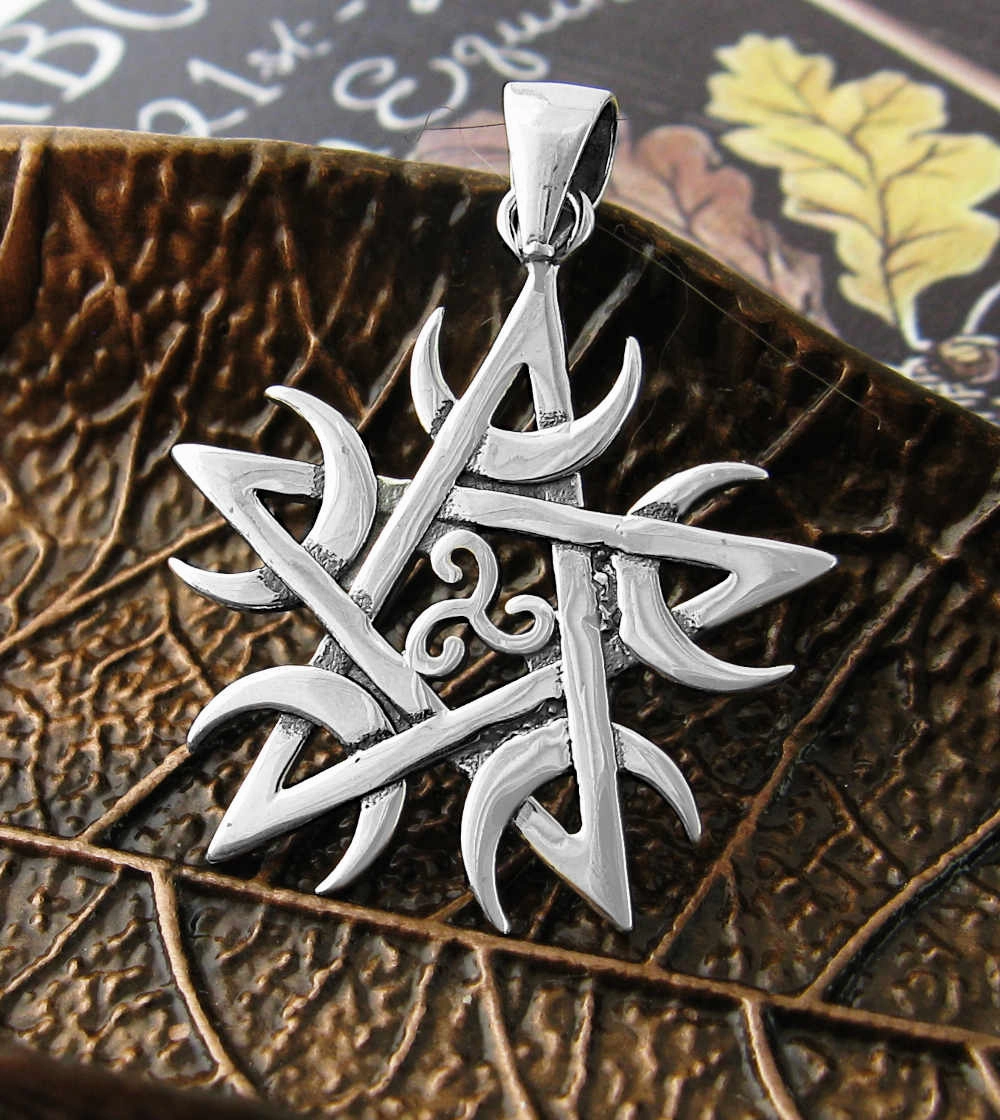Pentagram With Five Crescent Moons and Triskele Pendant Fashionable Ornament Wonderful Item