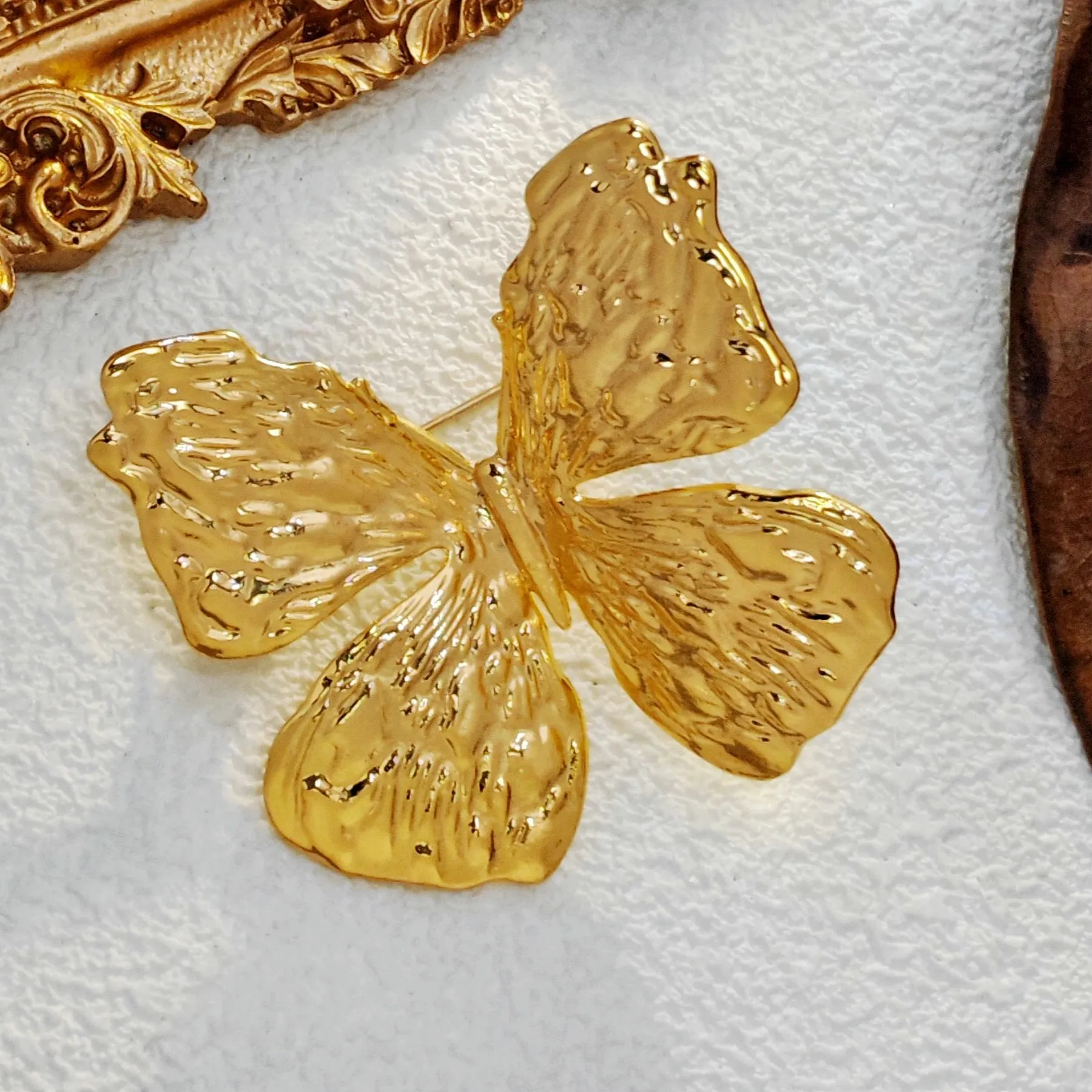 Simplistic Embossed Gold Butterfly Brooch Pin Nature Inspire Insect Jewelry