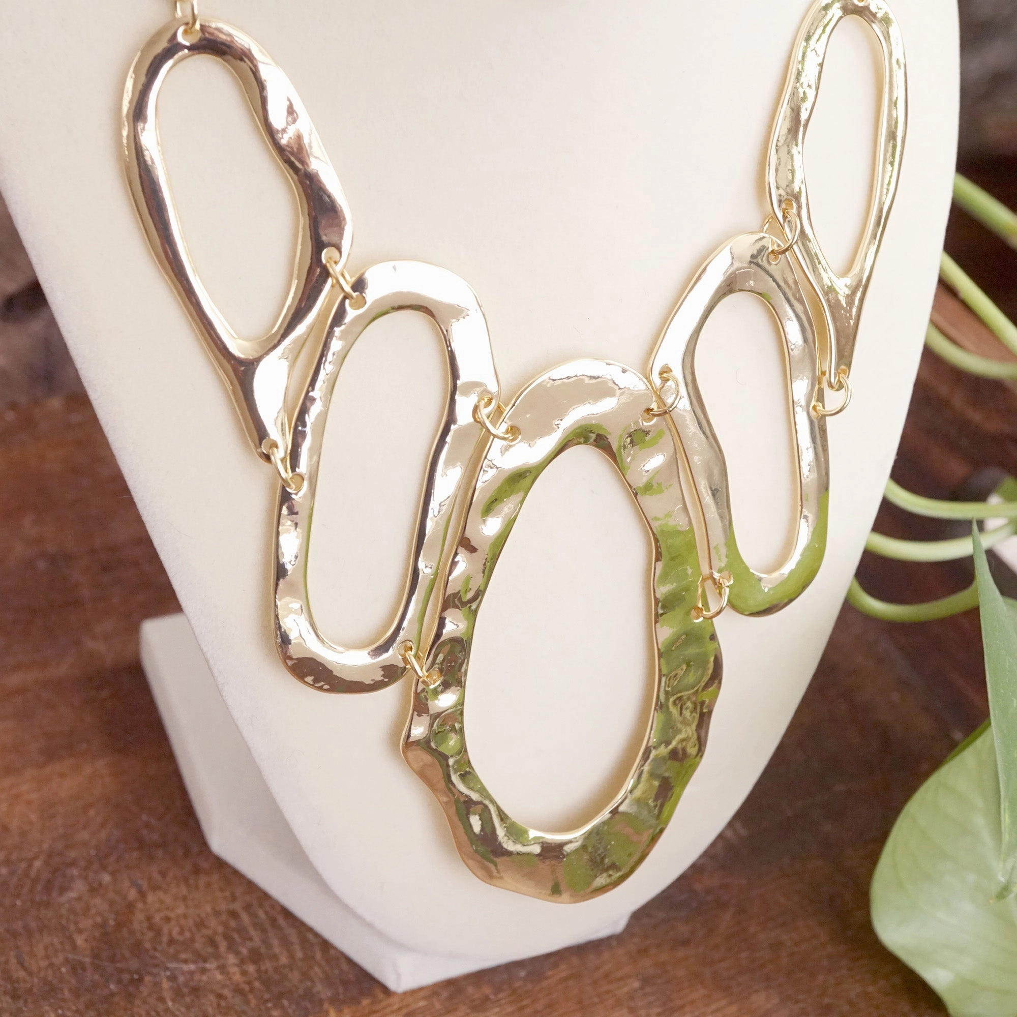 Engagement Party Lovely Design Links Statement Necklace set in Gold Silver Tones