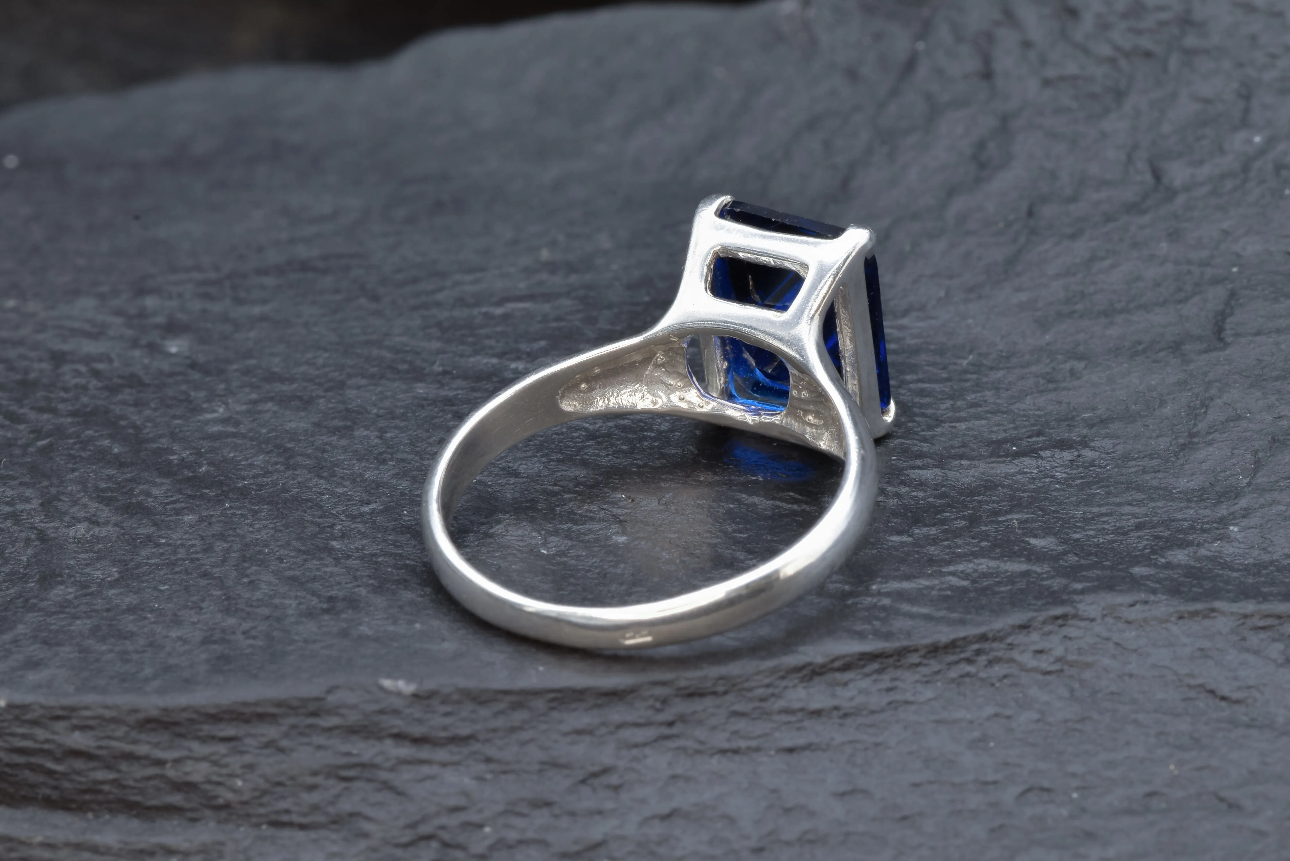 Solitaire Sapphire Ring - Blue Square Ring - Classic Vintage Ring
