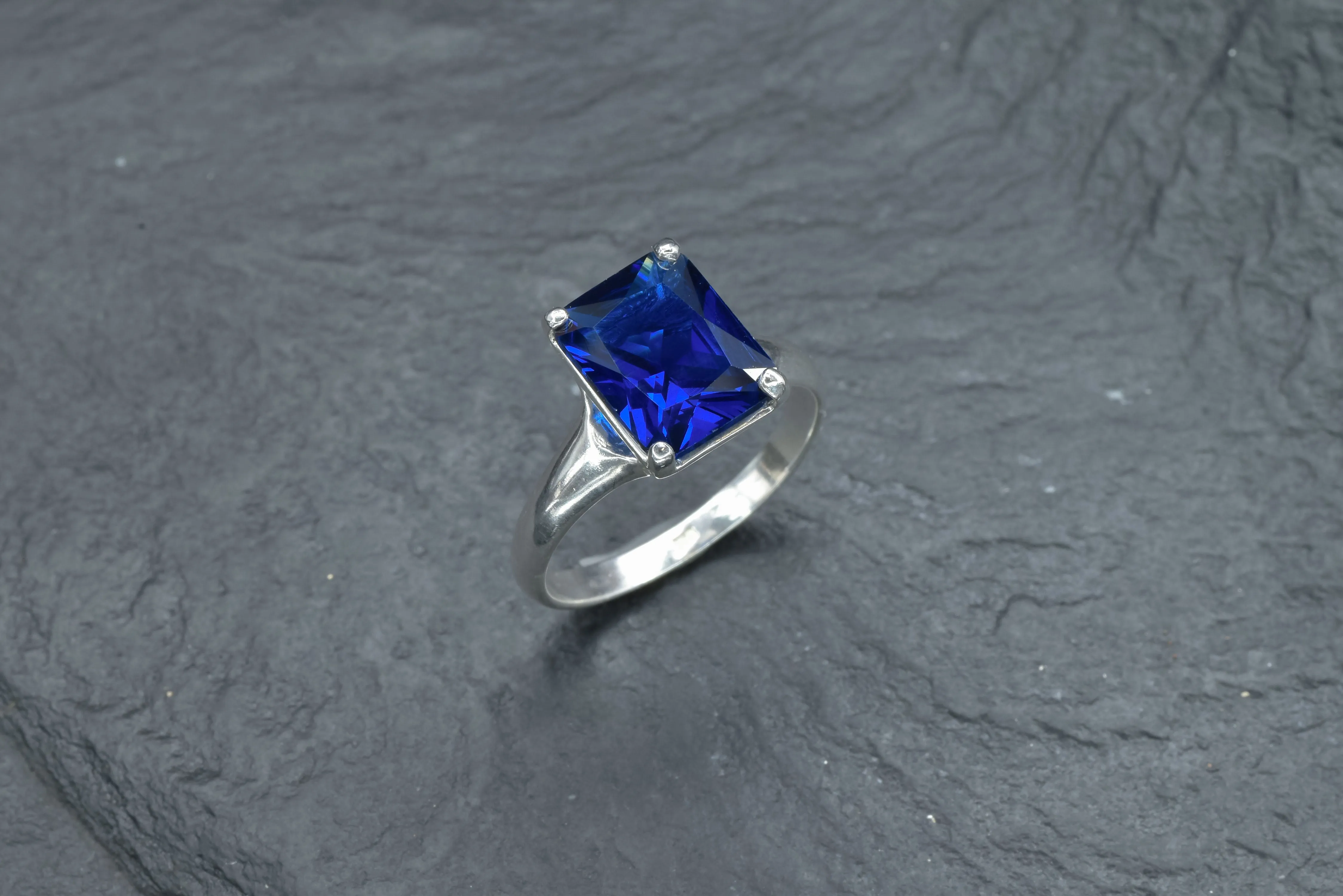 Solitaire Sapphire Ring - Blue Square Ring - Classic Vintage Ring