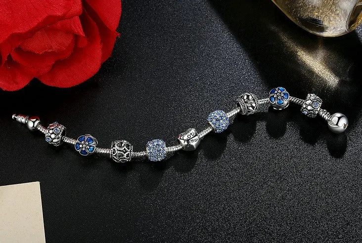 Sophisticated Silver Charm Bracelet: Elegance Meets Versatility in Your Everyday Style